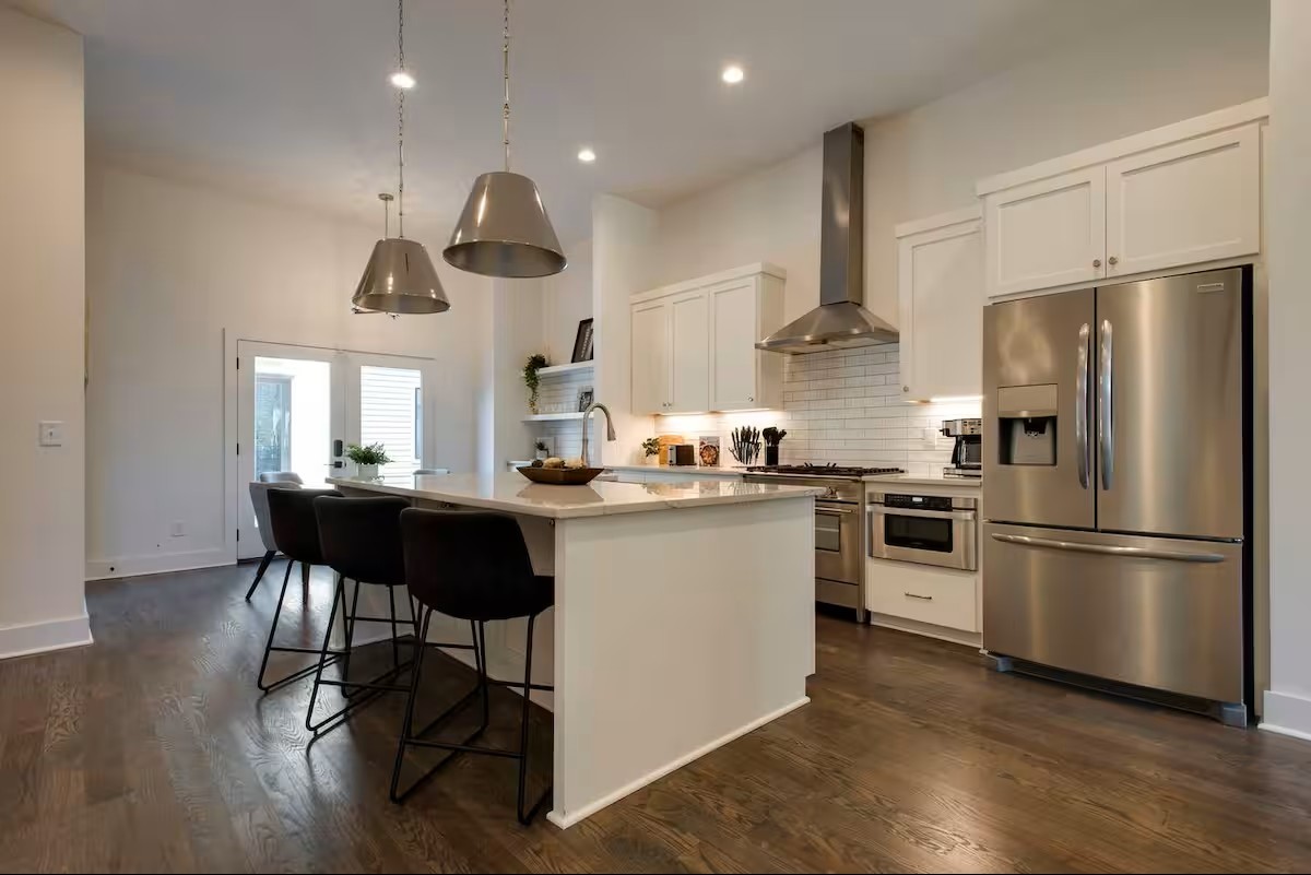 3206 West End Circle Unit: 1-8