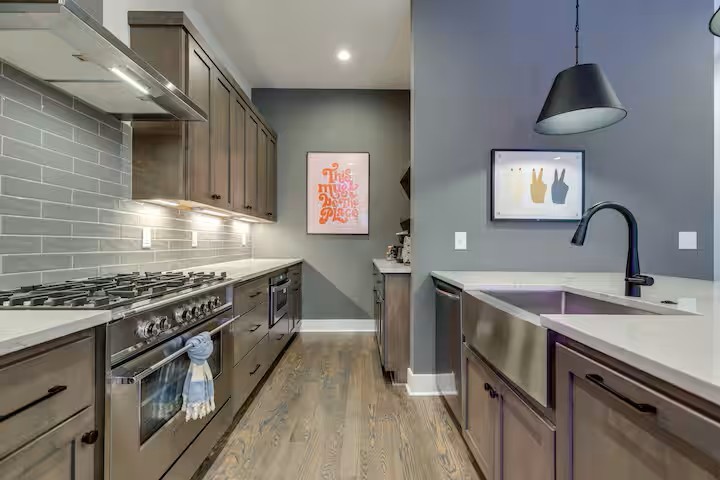 3206 West End Circle Unit: 1-8