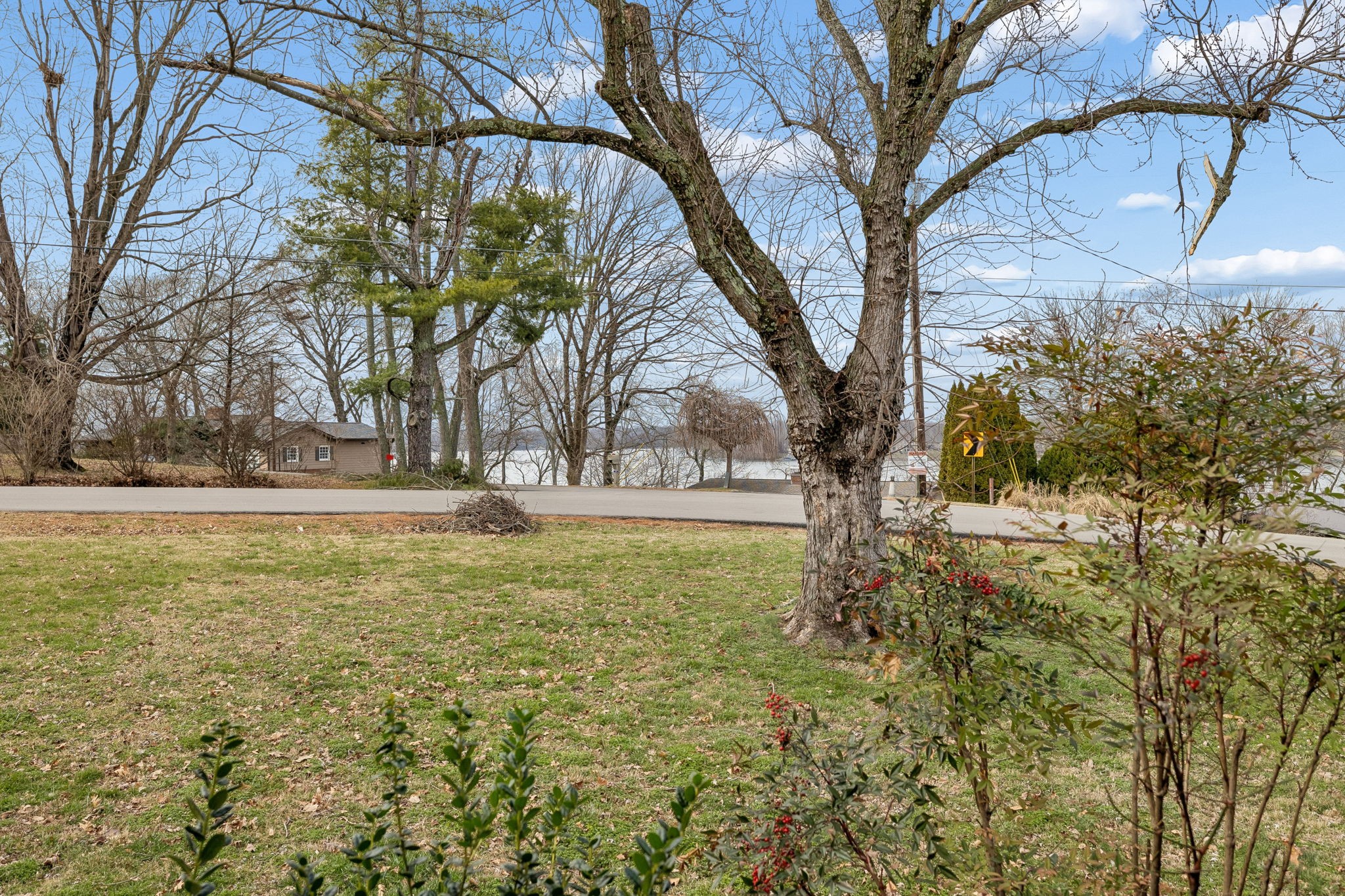 362 Green Harbor Rd