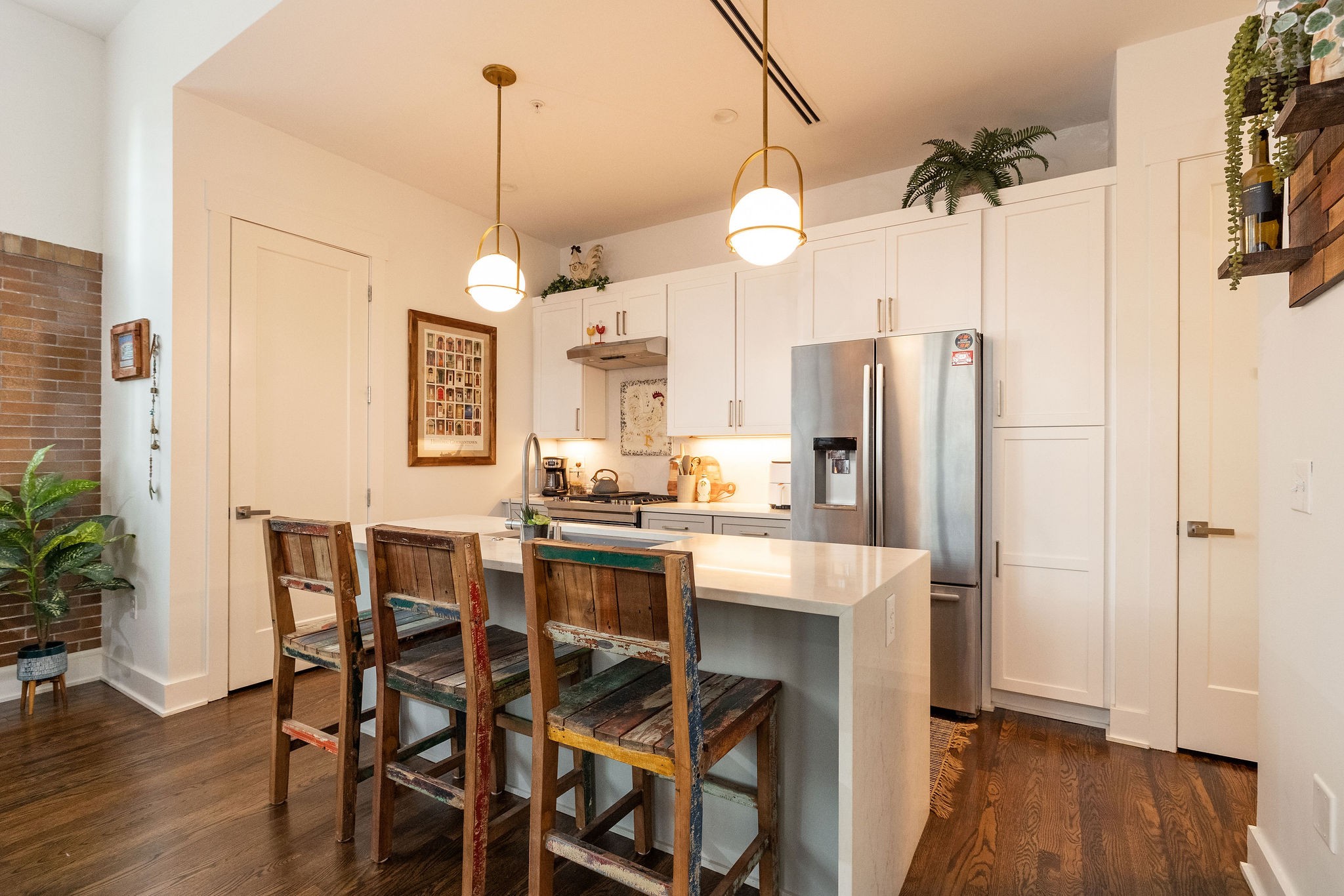 601 Madison St Unit: 101