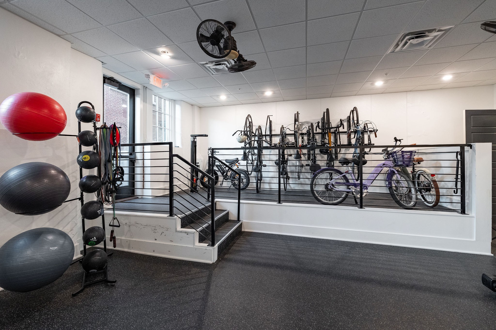 601 Madison St Unit: 101