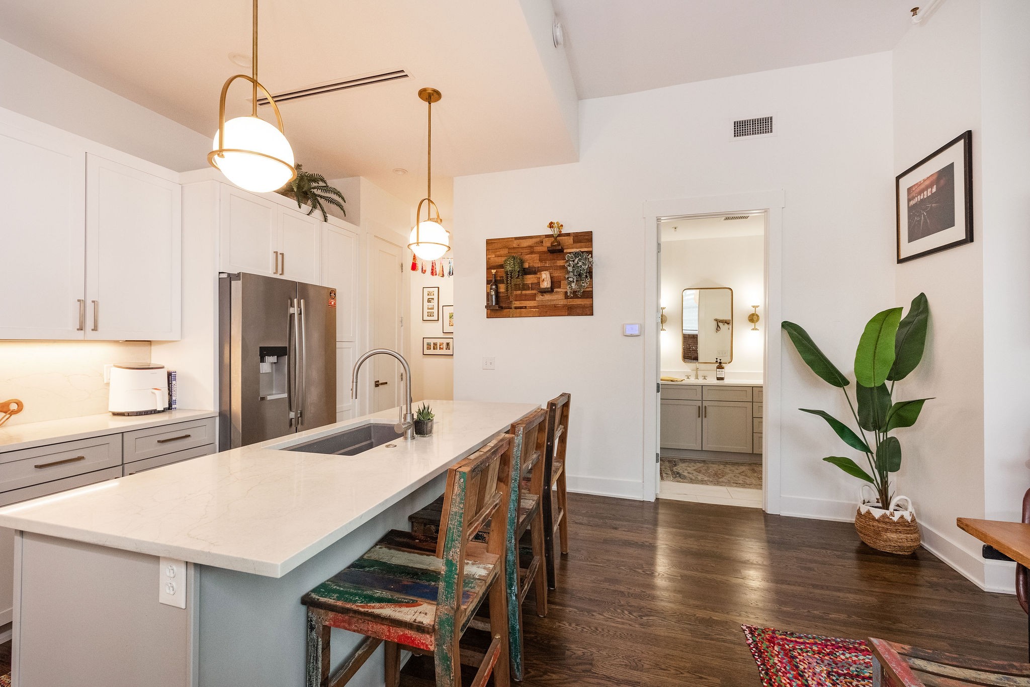 601 Madison St Unit: 101