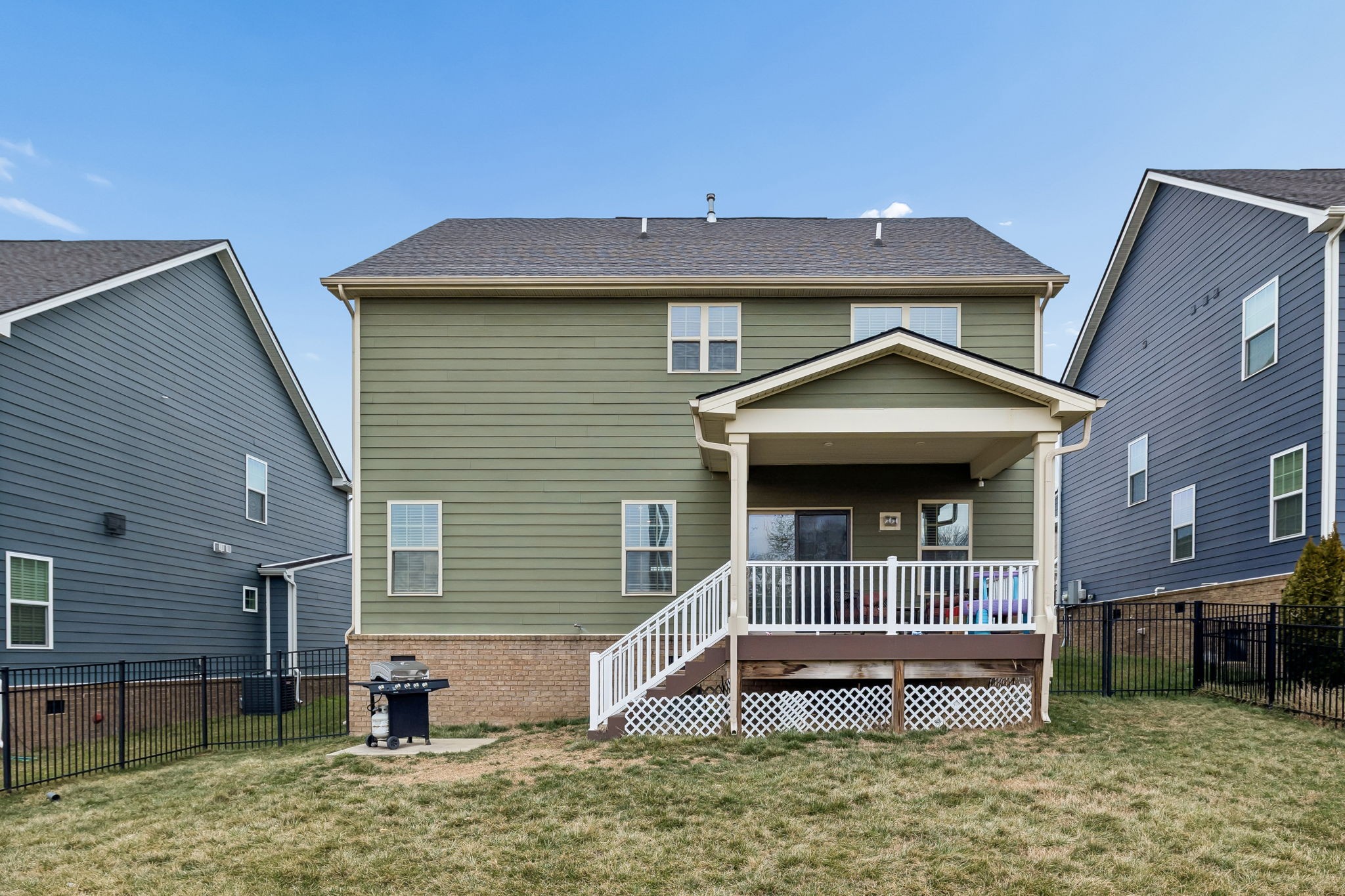 659 Castle Rd