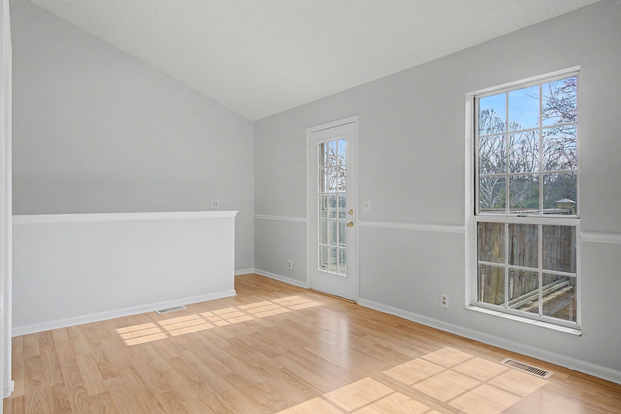 5724 Collinwood Court