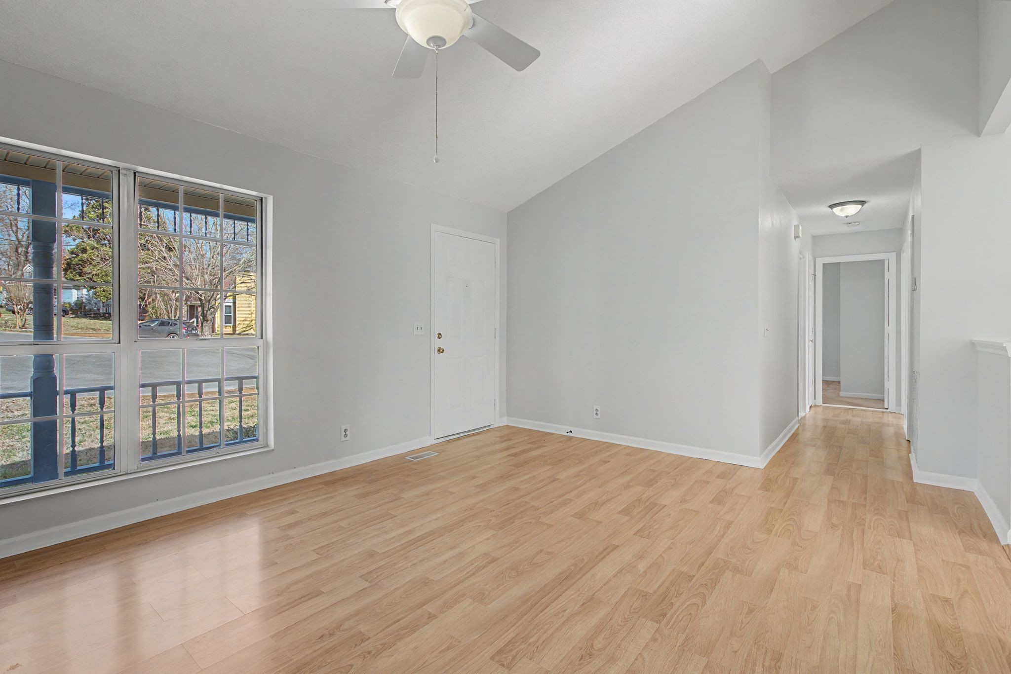 5724 Collinwood Court