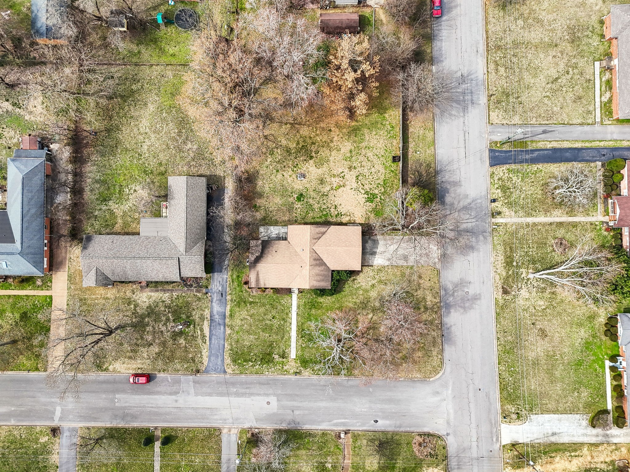 1002 Walton Dr