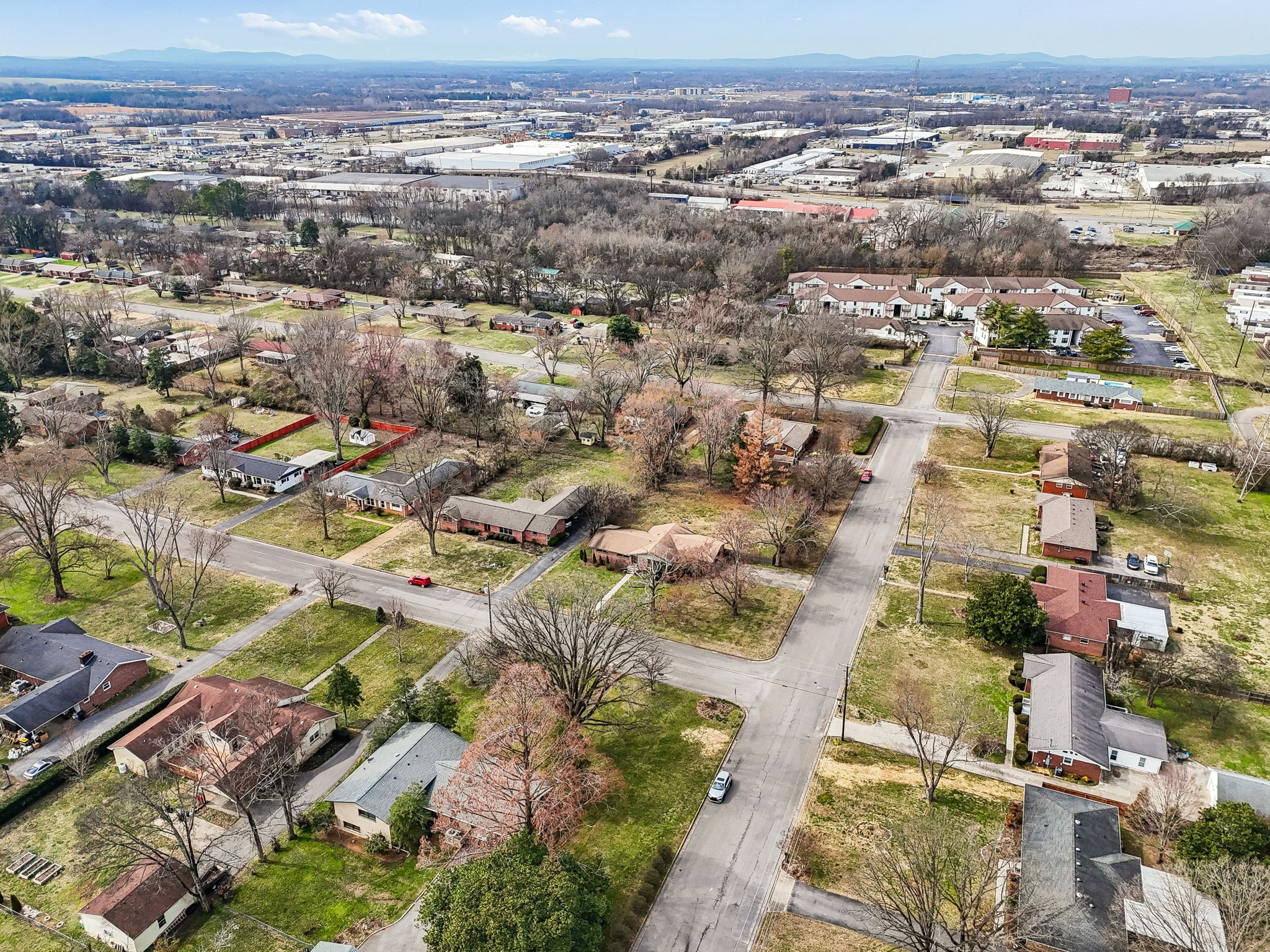 1002 Walton Dr