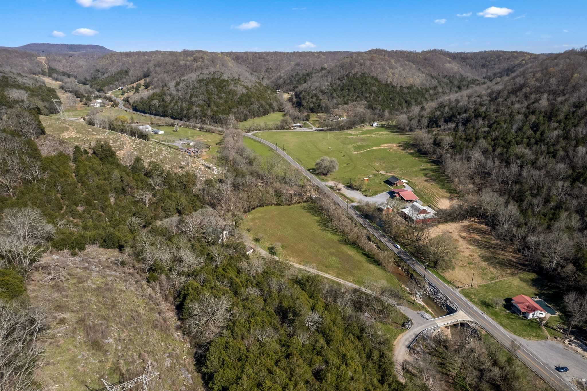 2203 Stones River Rd