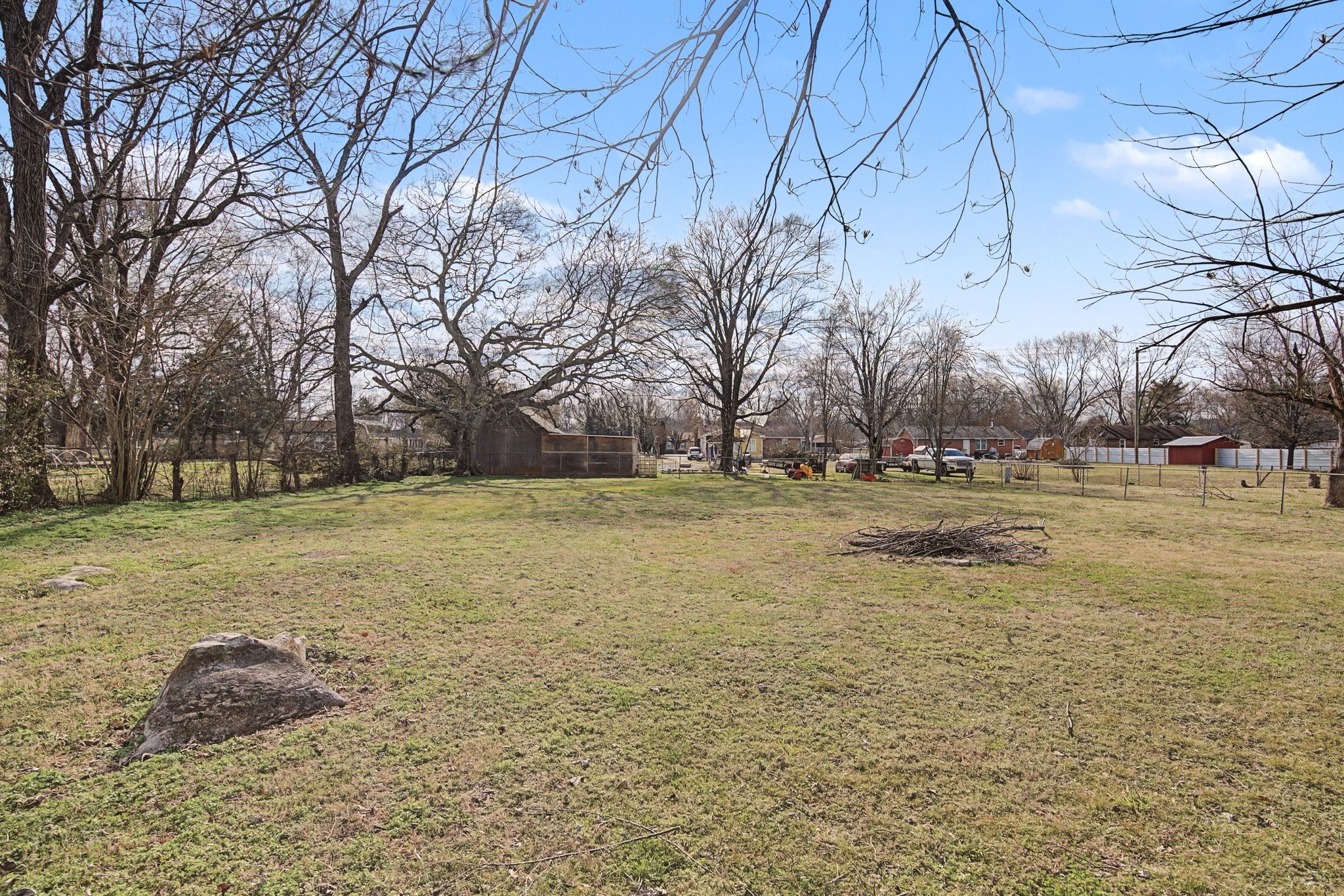 7041 Old Nashville Hwy