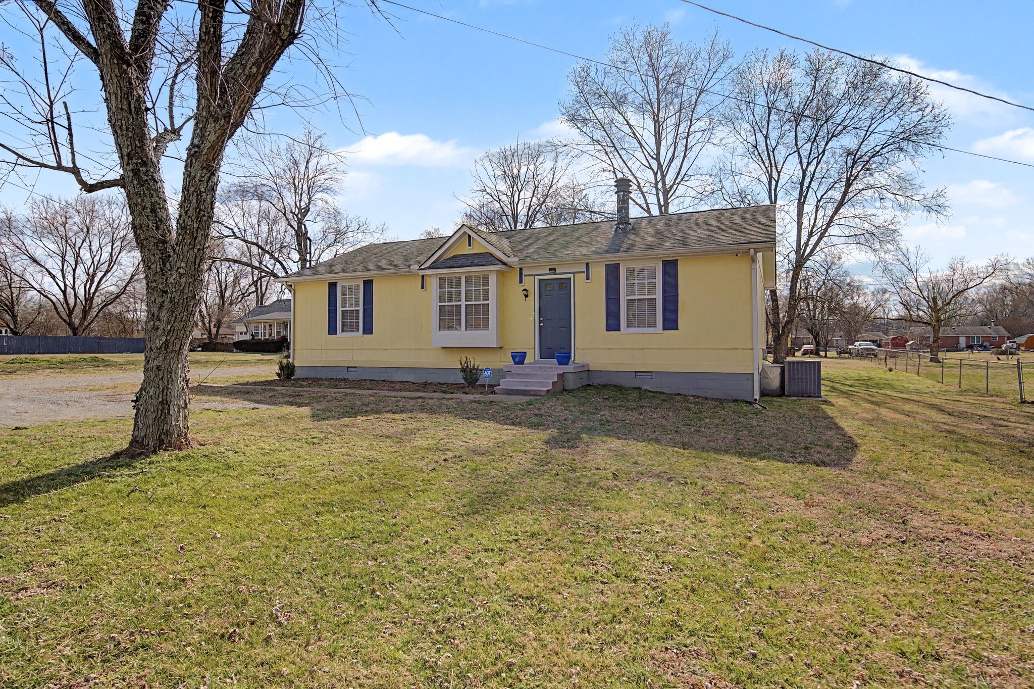 7041 Old Nashville Hwy