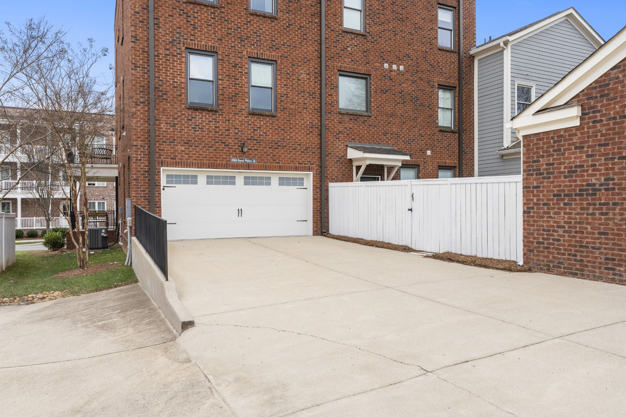 2069 Rural Plains Cir