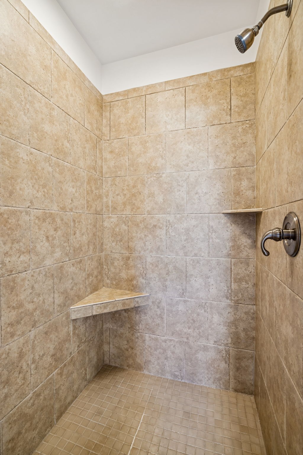 2165 Summer Hill Cir