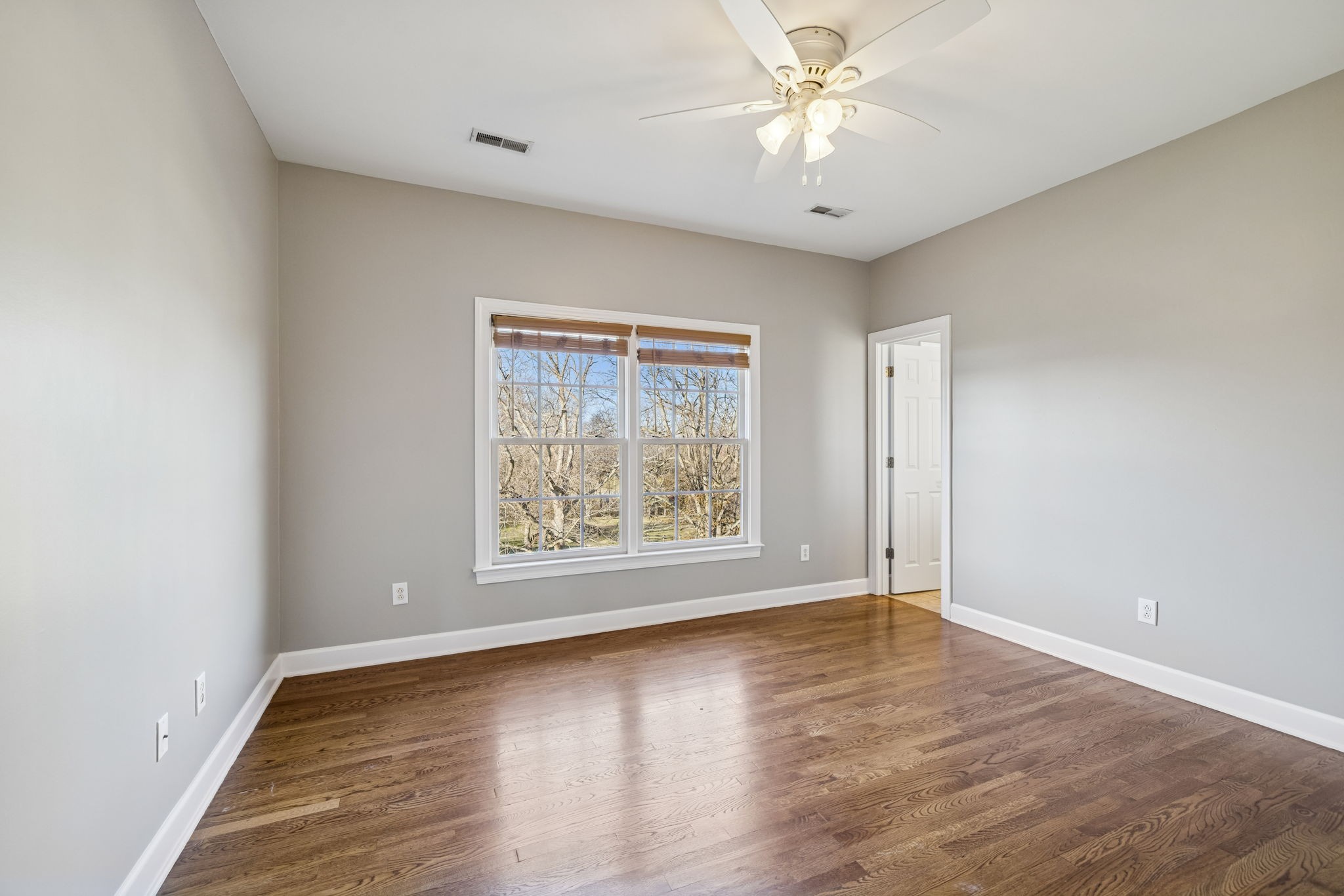 2165 Summer Hill Cir