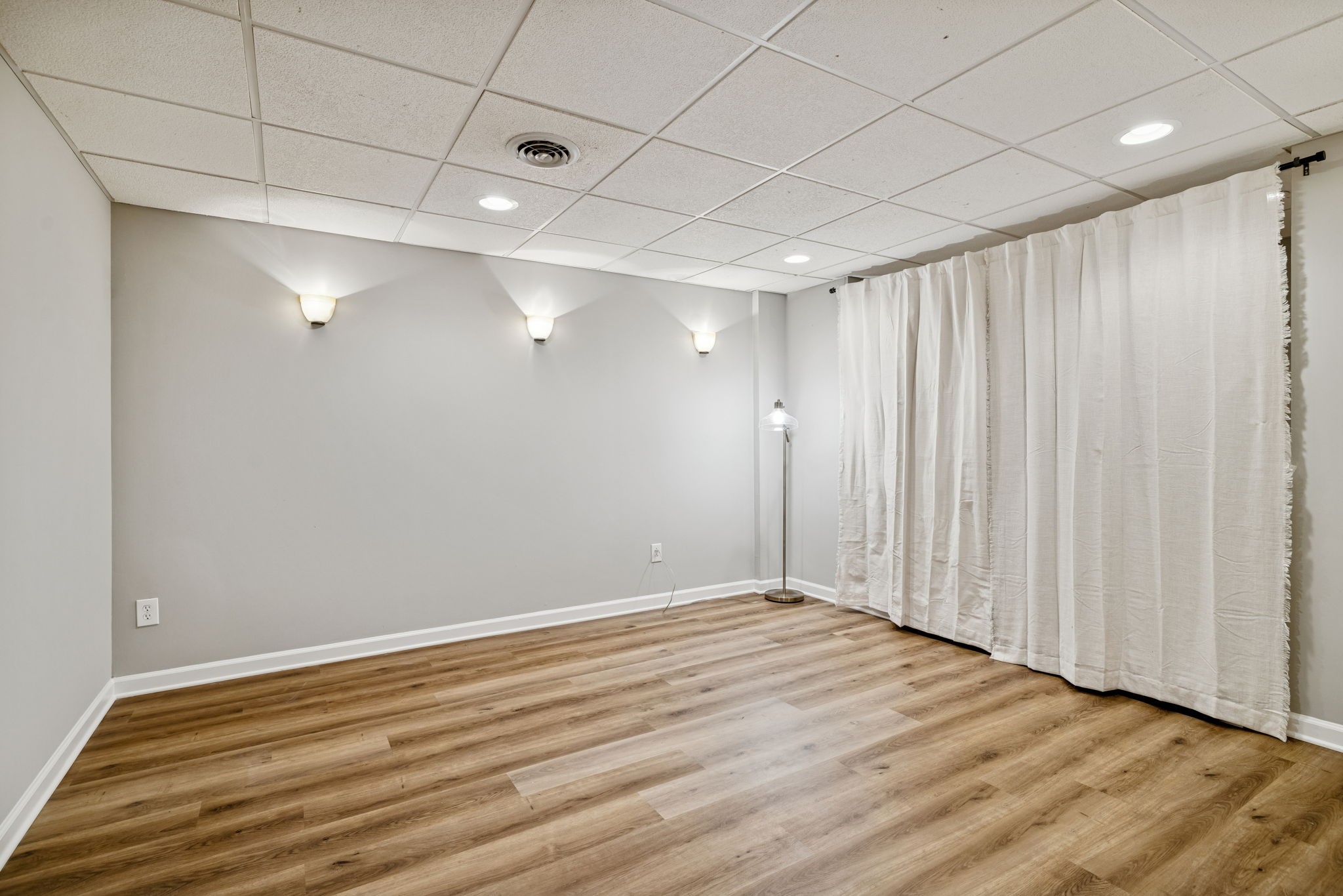 2165 Summer Hill Cir