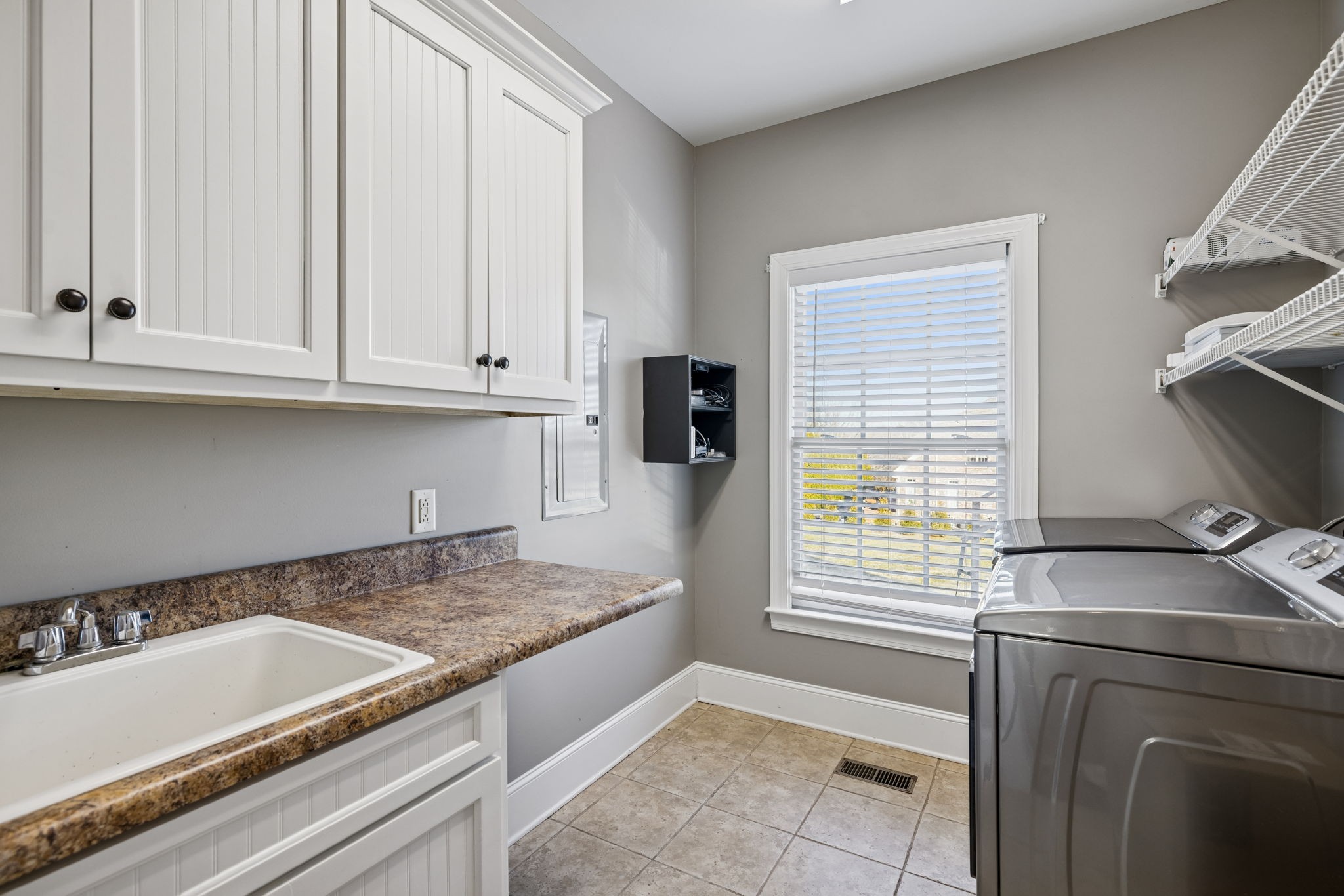 2165 Summer Hill Cir