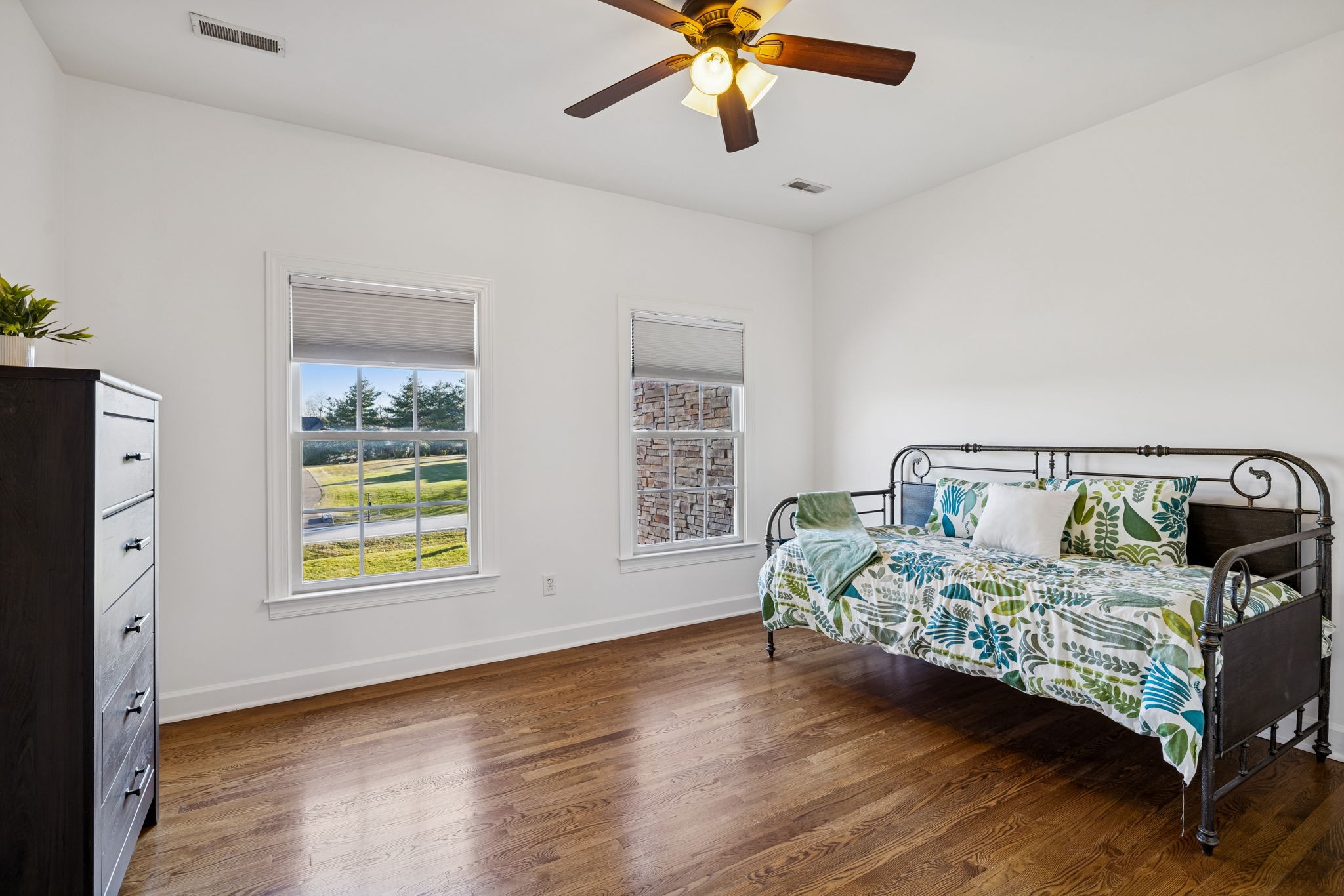 2165 Summer Hill Cir