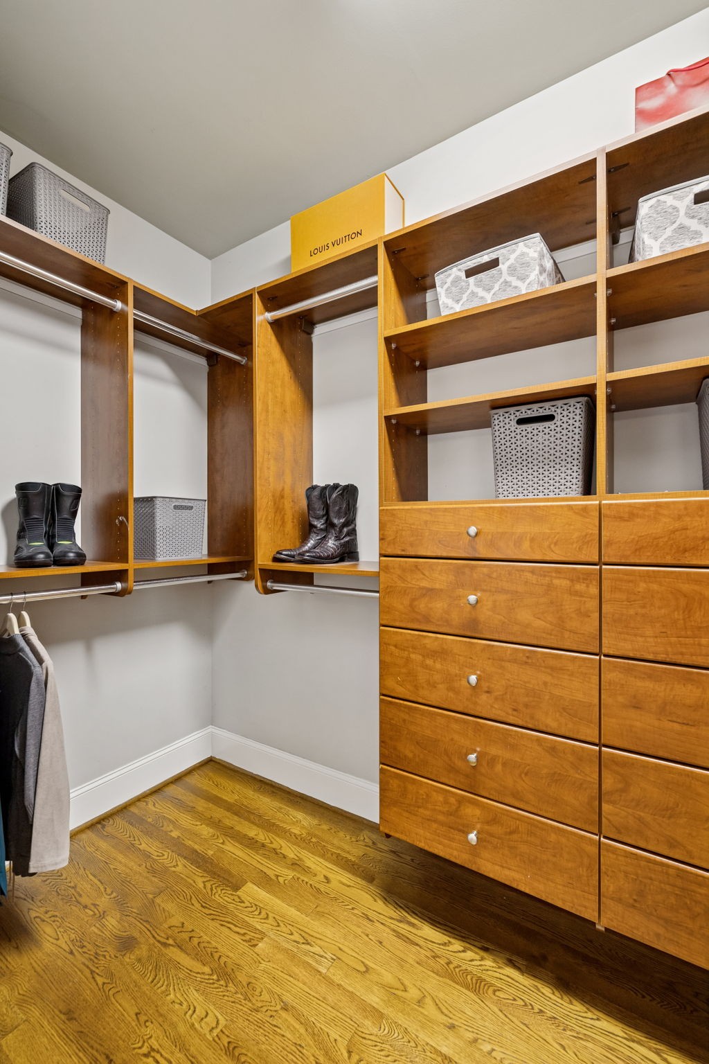 2165 Summer Hill Cir