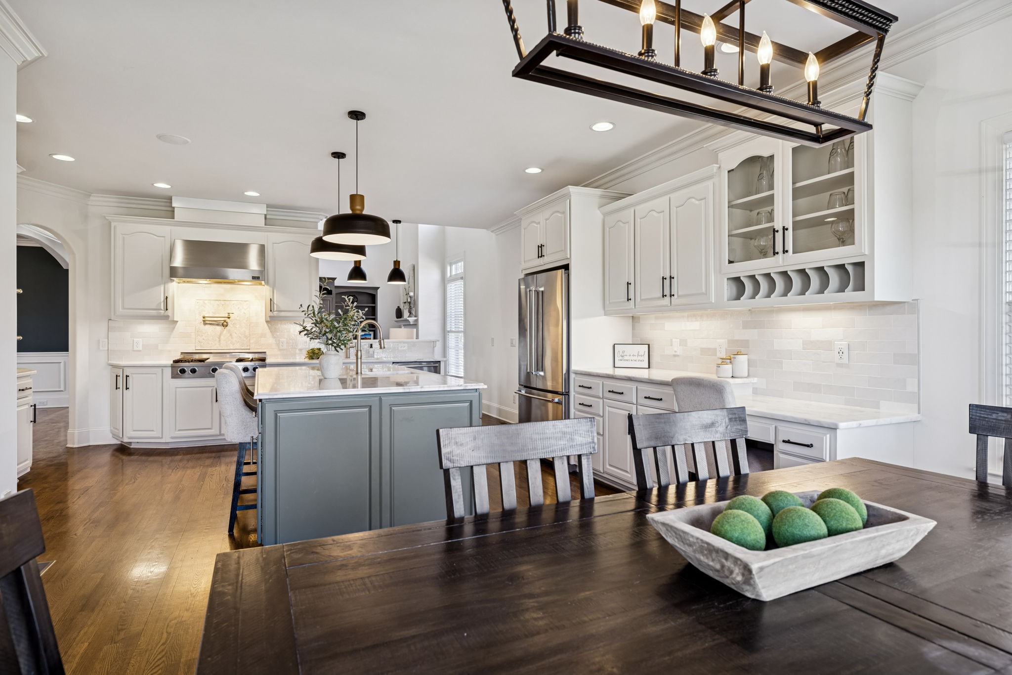 2165 Summer Hill Cir