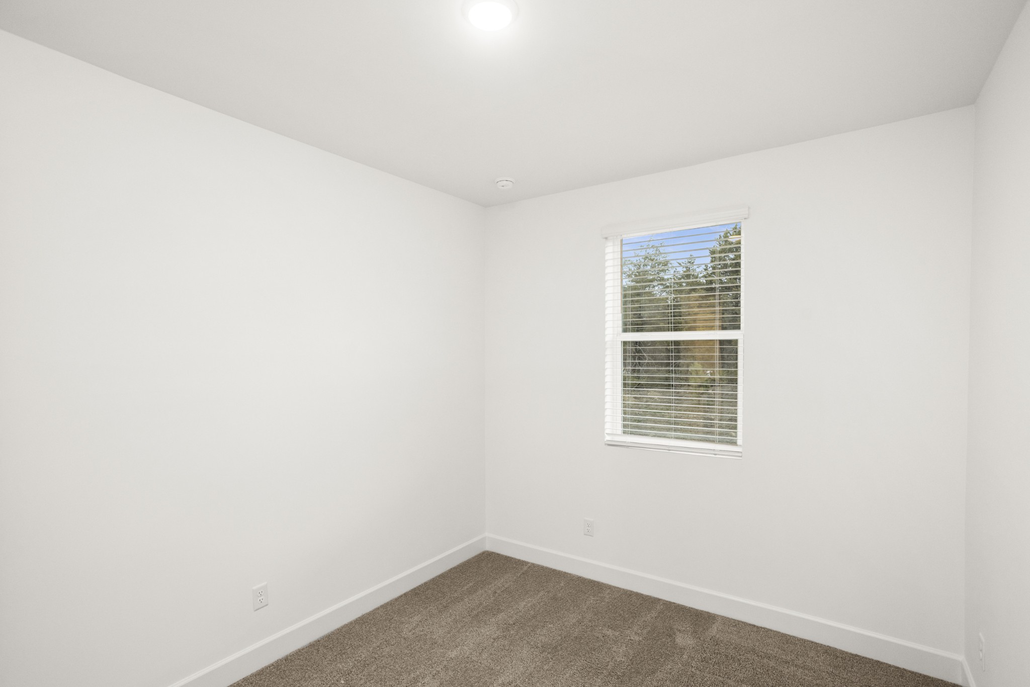 316 Lynwood Station Boulevard