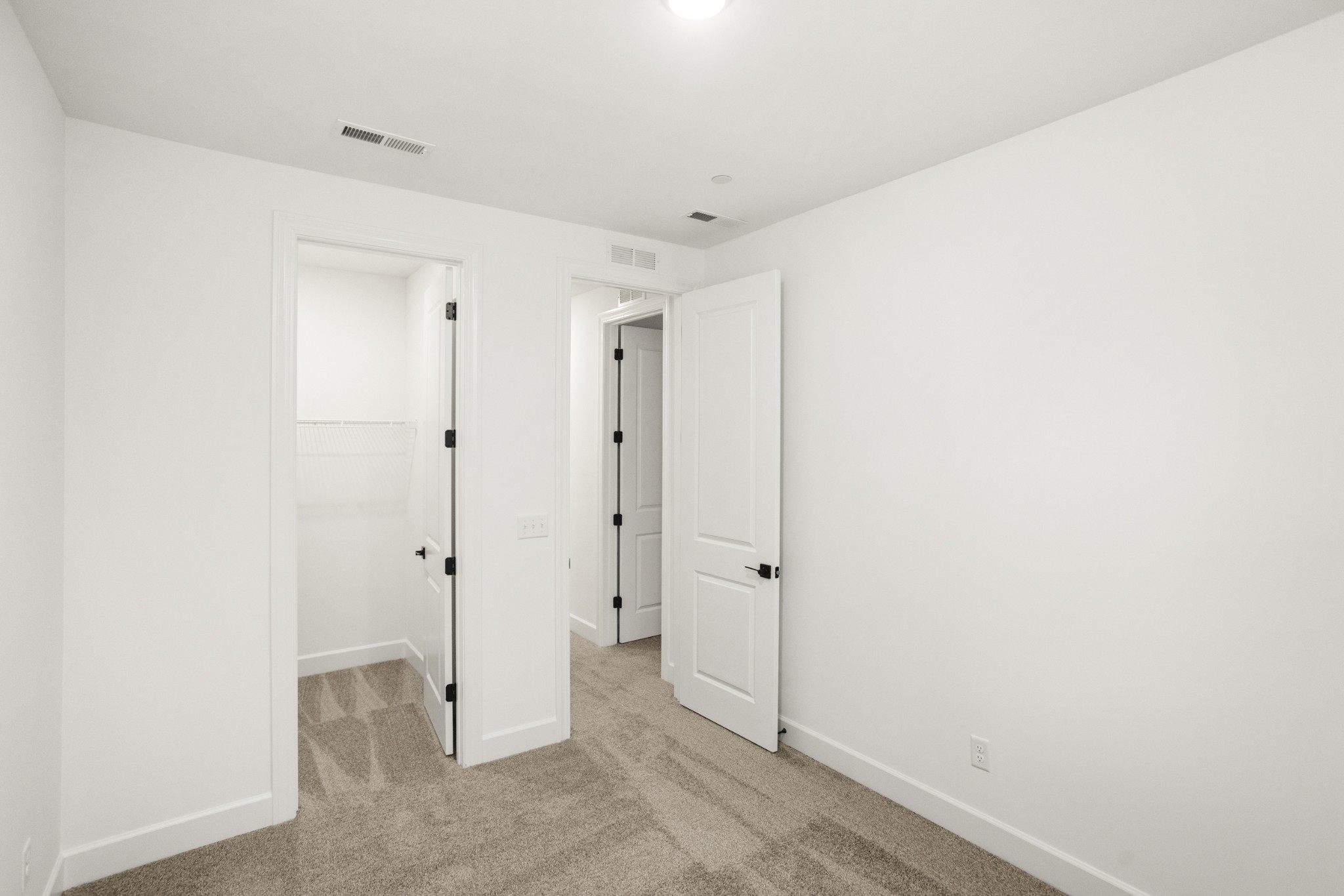 316 Lynwood Station Boulevard