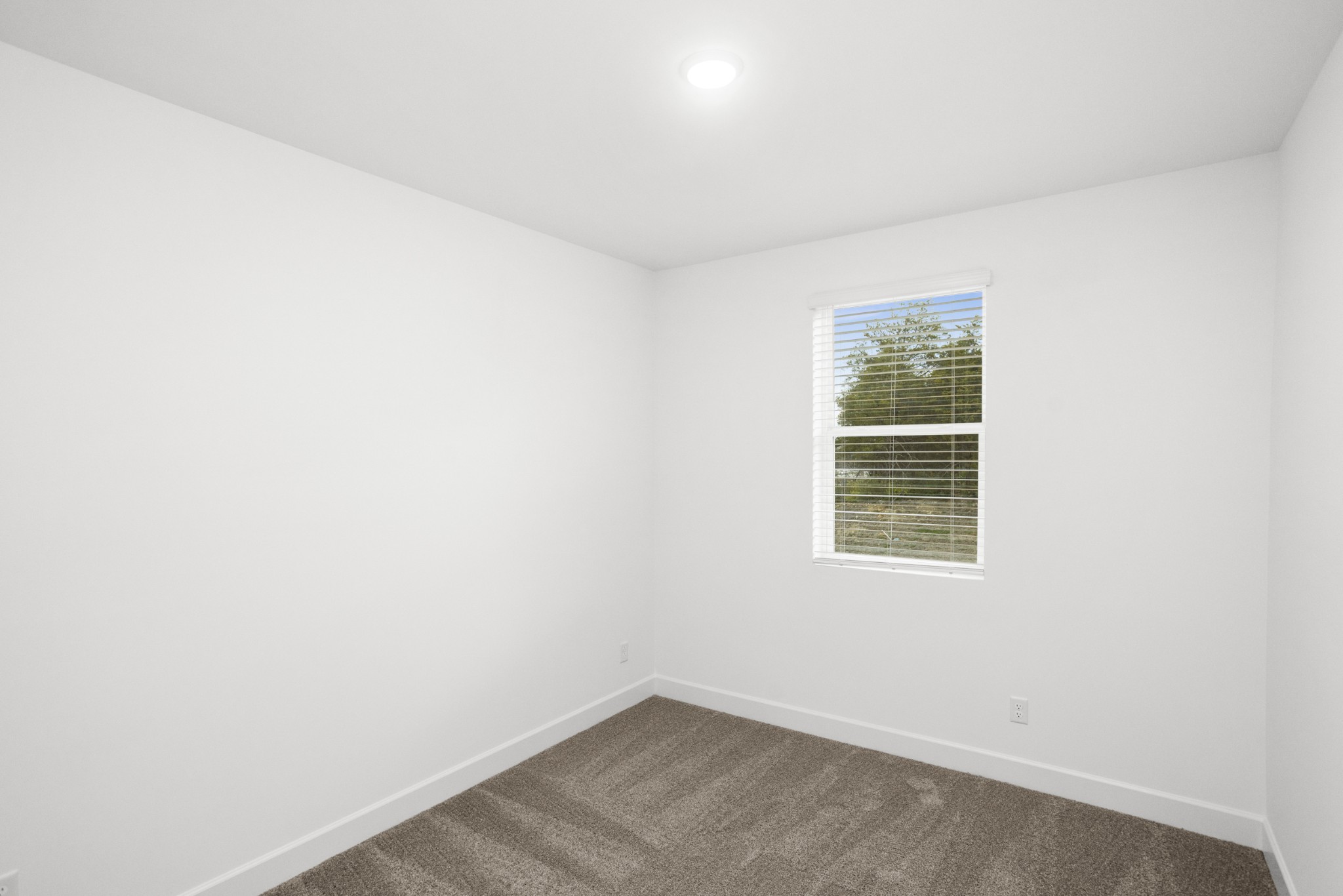 316 Lynwood Station Boulevard