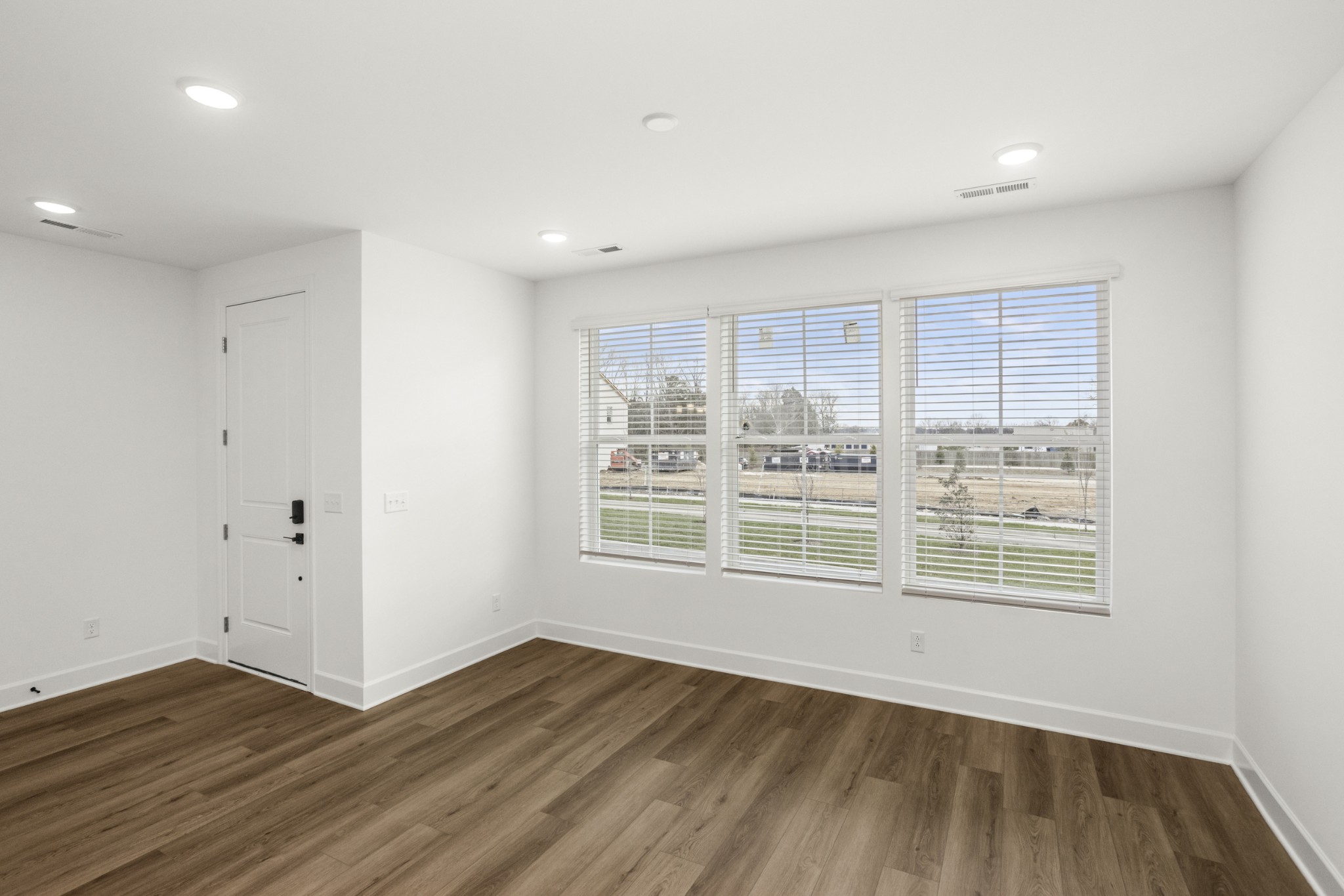 316 Lynwood Station Boulevard