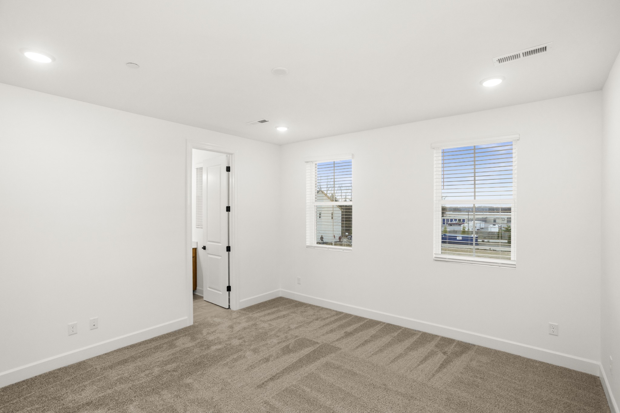 316 Lynwood Station Boulevard