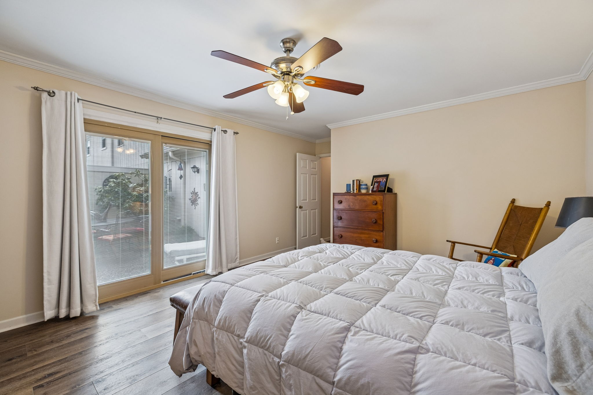 8300 Sawyer Brown Rd Unit: D301