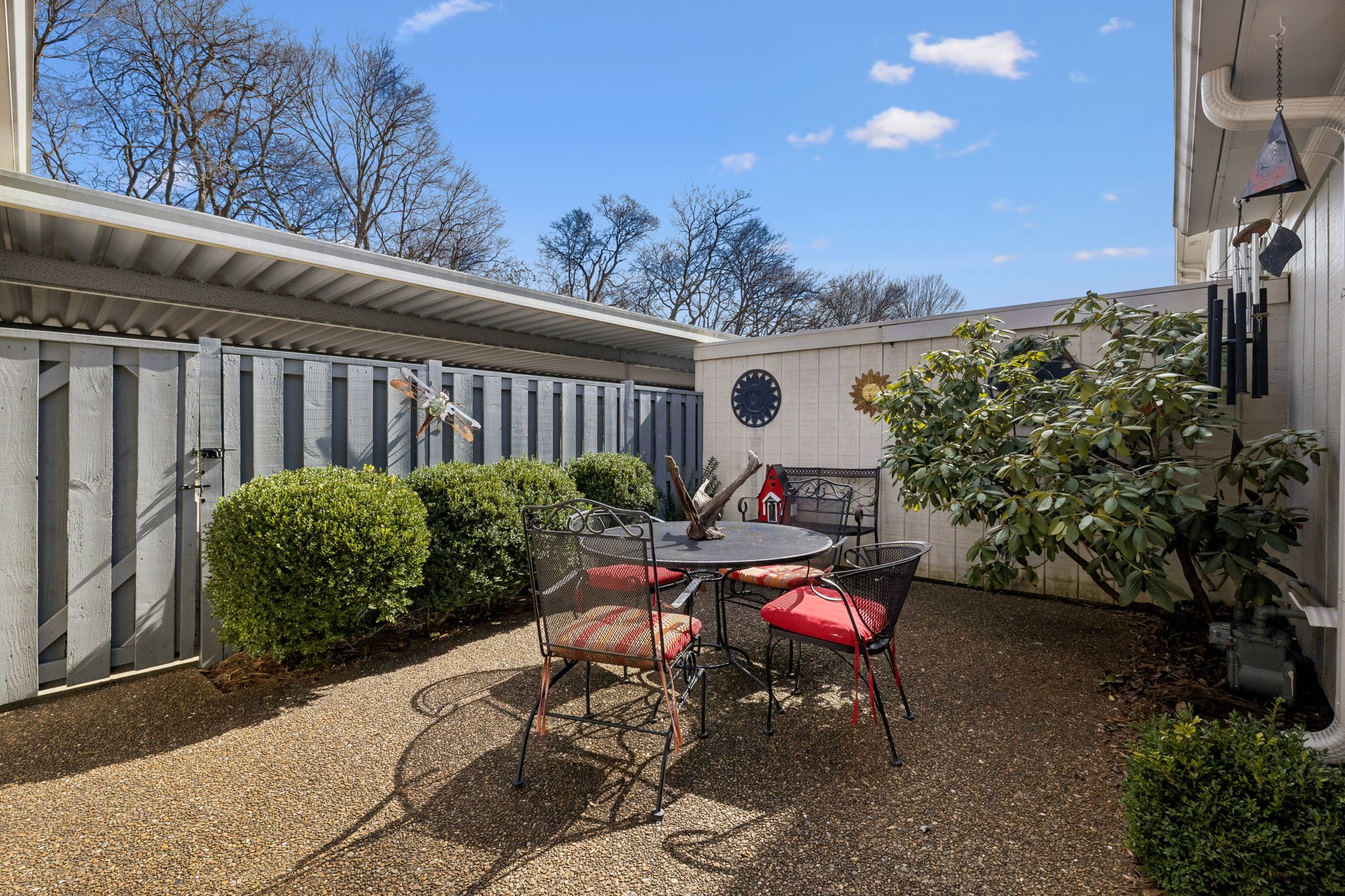 8300 Sawyer Brown Rd Unit: D301