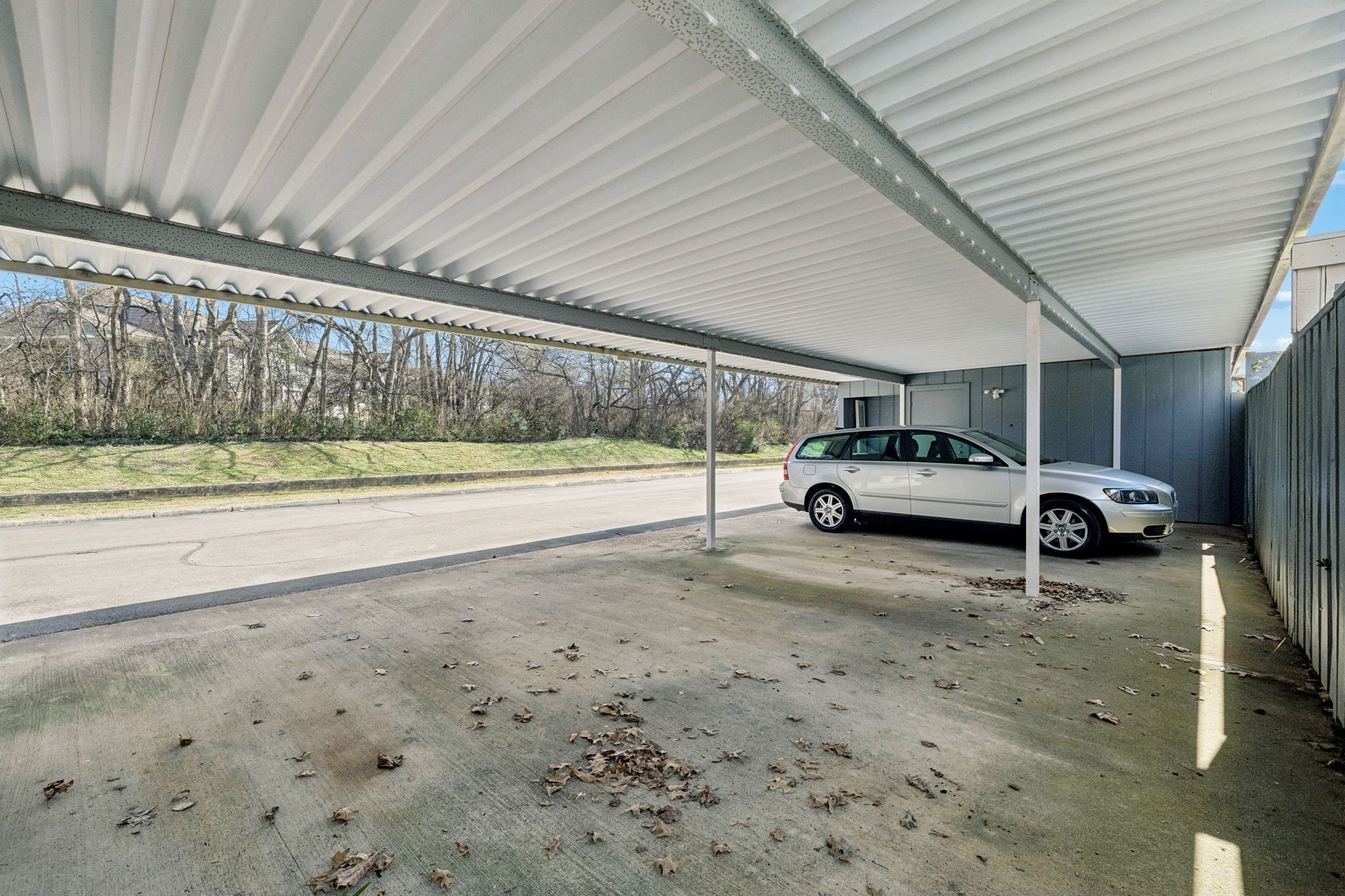 8300 Sawyer Brown Rd Unit: D301