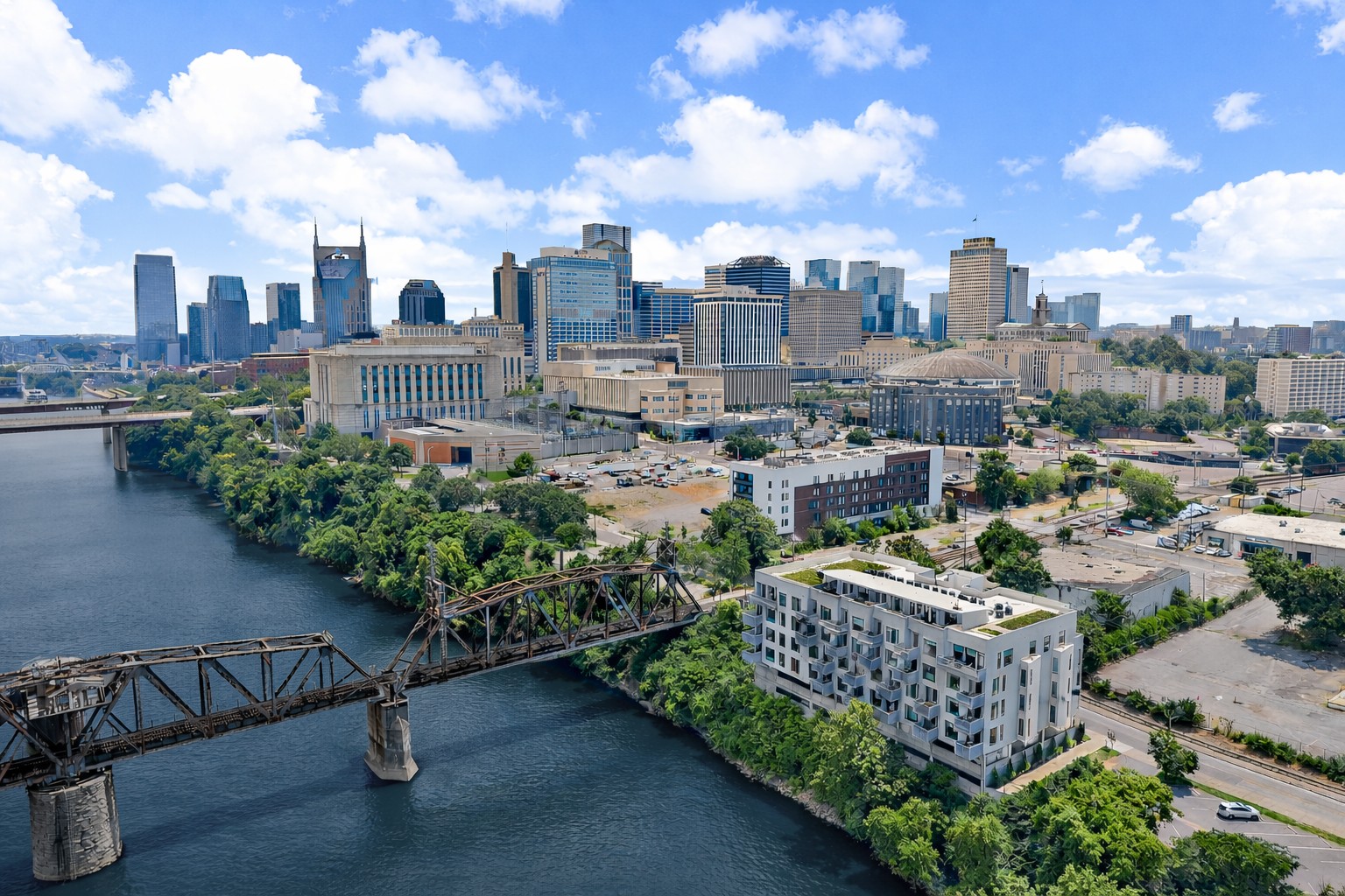 700 1st Ave, N Unit: 504