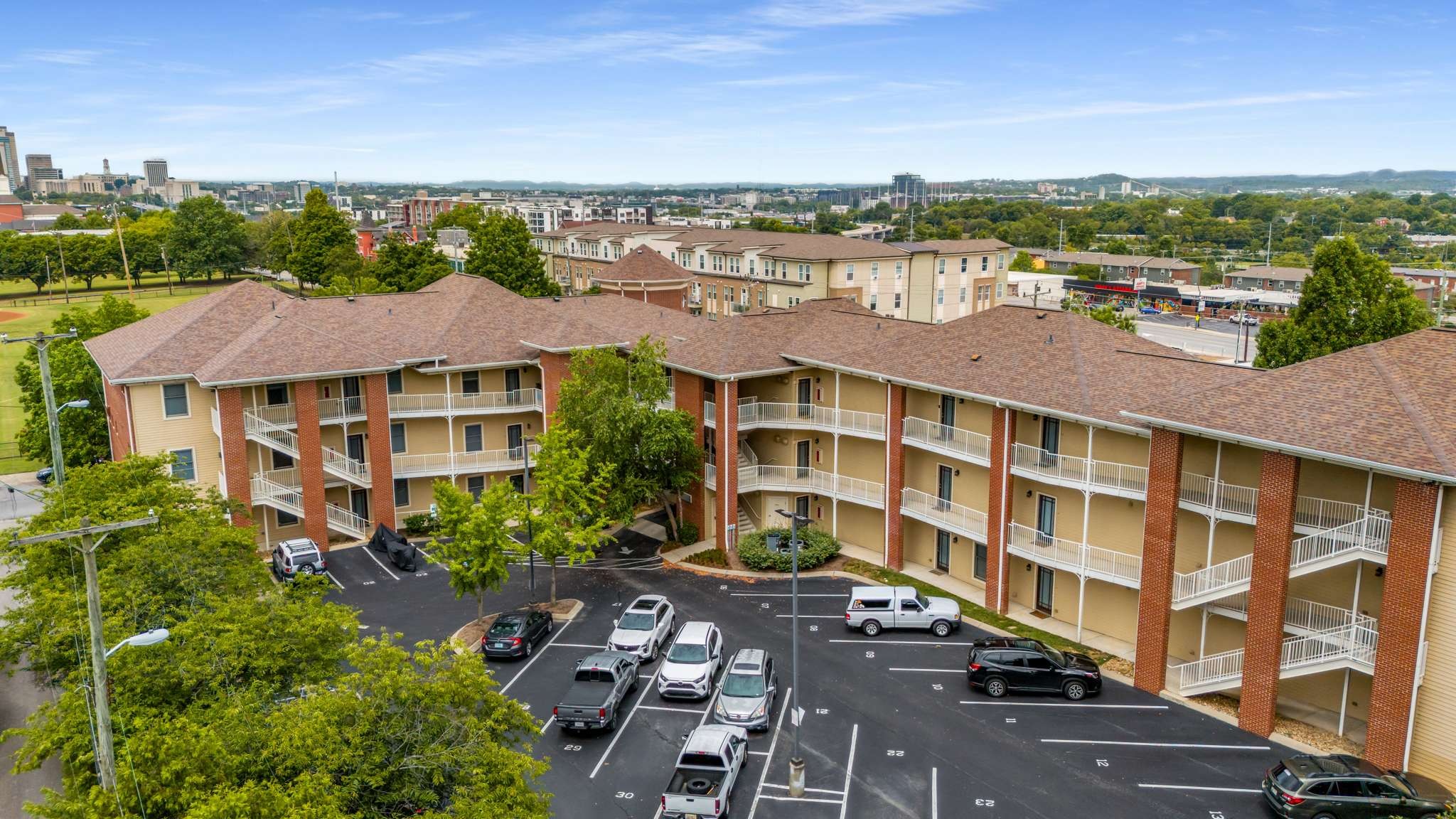 800 Woodland St Unit: 307