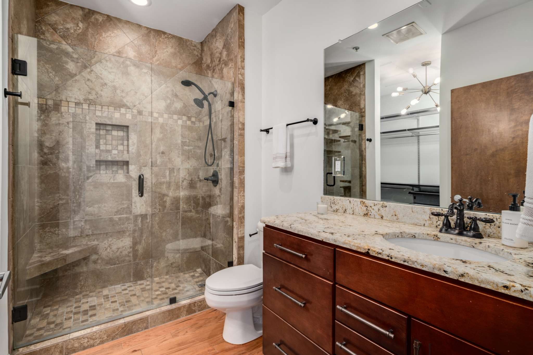 800 Woodland St Unit: 307