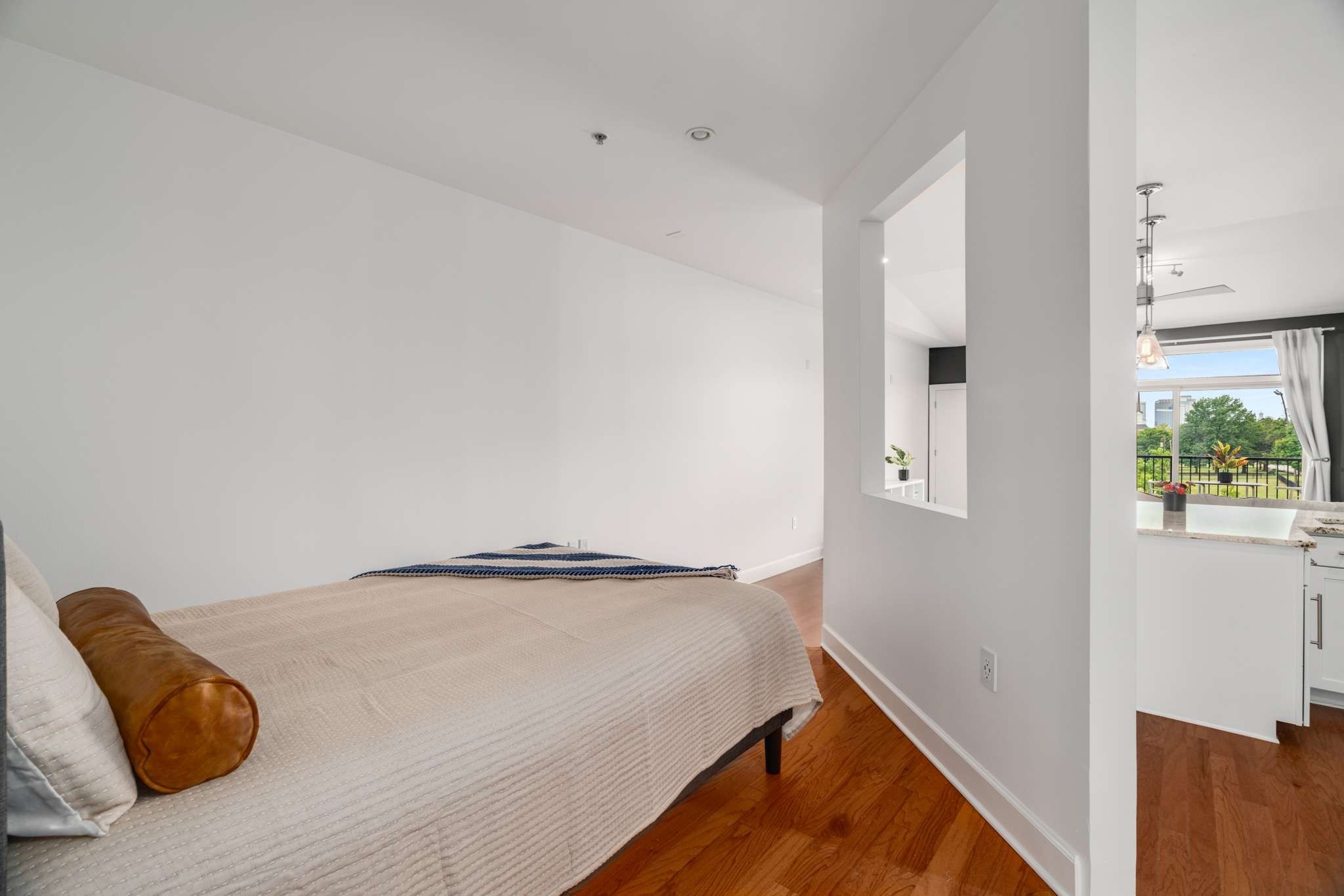 800 Woodland St Unit: 307