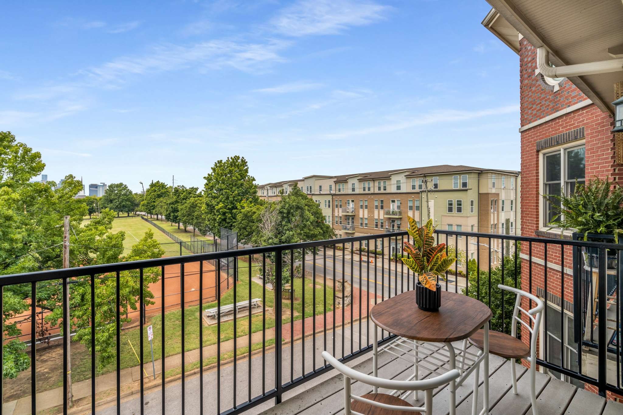 800 Woodland St Unit: 307