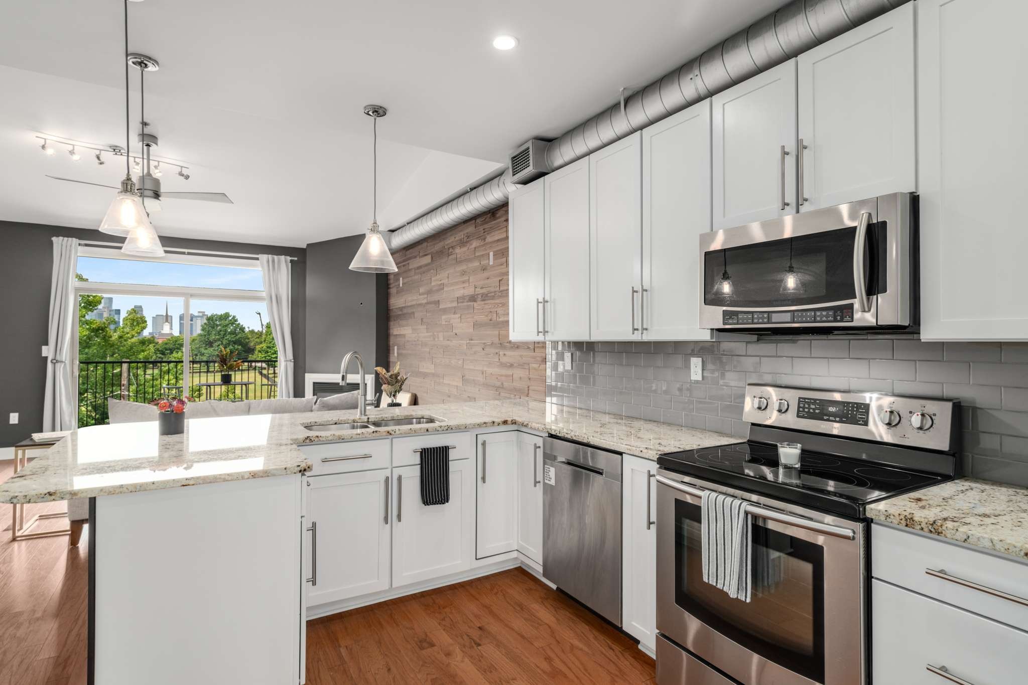 800 Woodland St Unit: 307