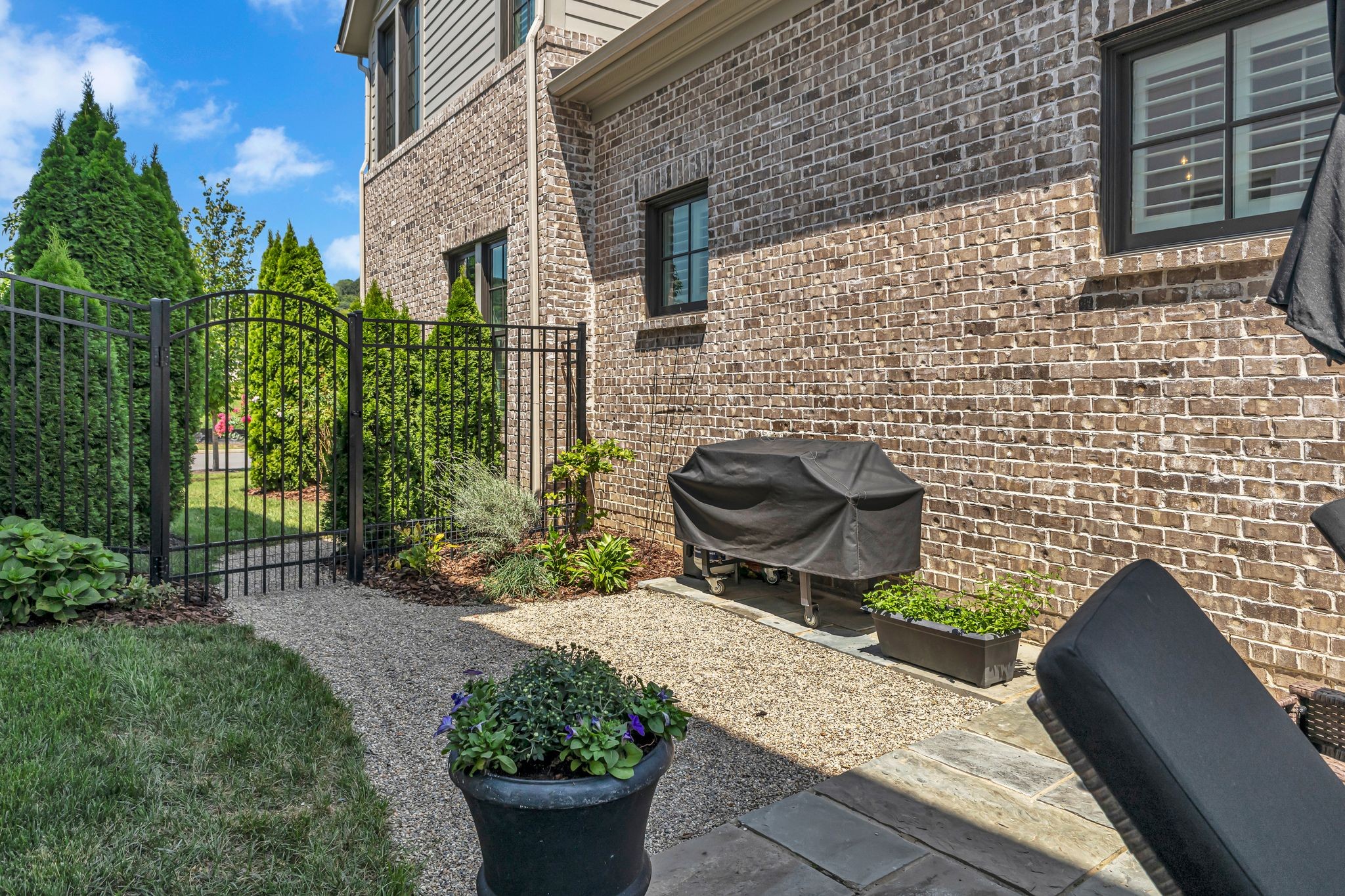 265 Stephens Valley Blvd