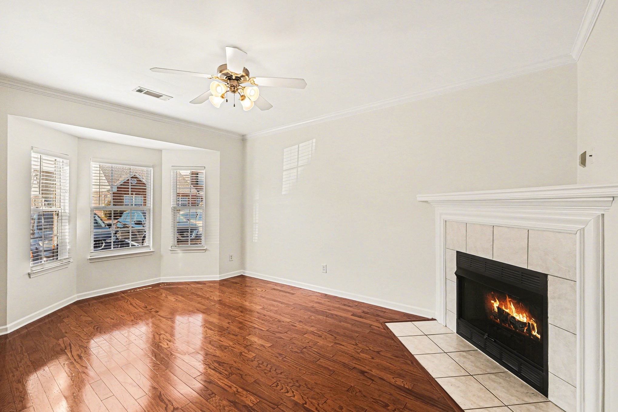 1101 Downs Blvd Unit: 194