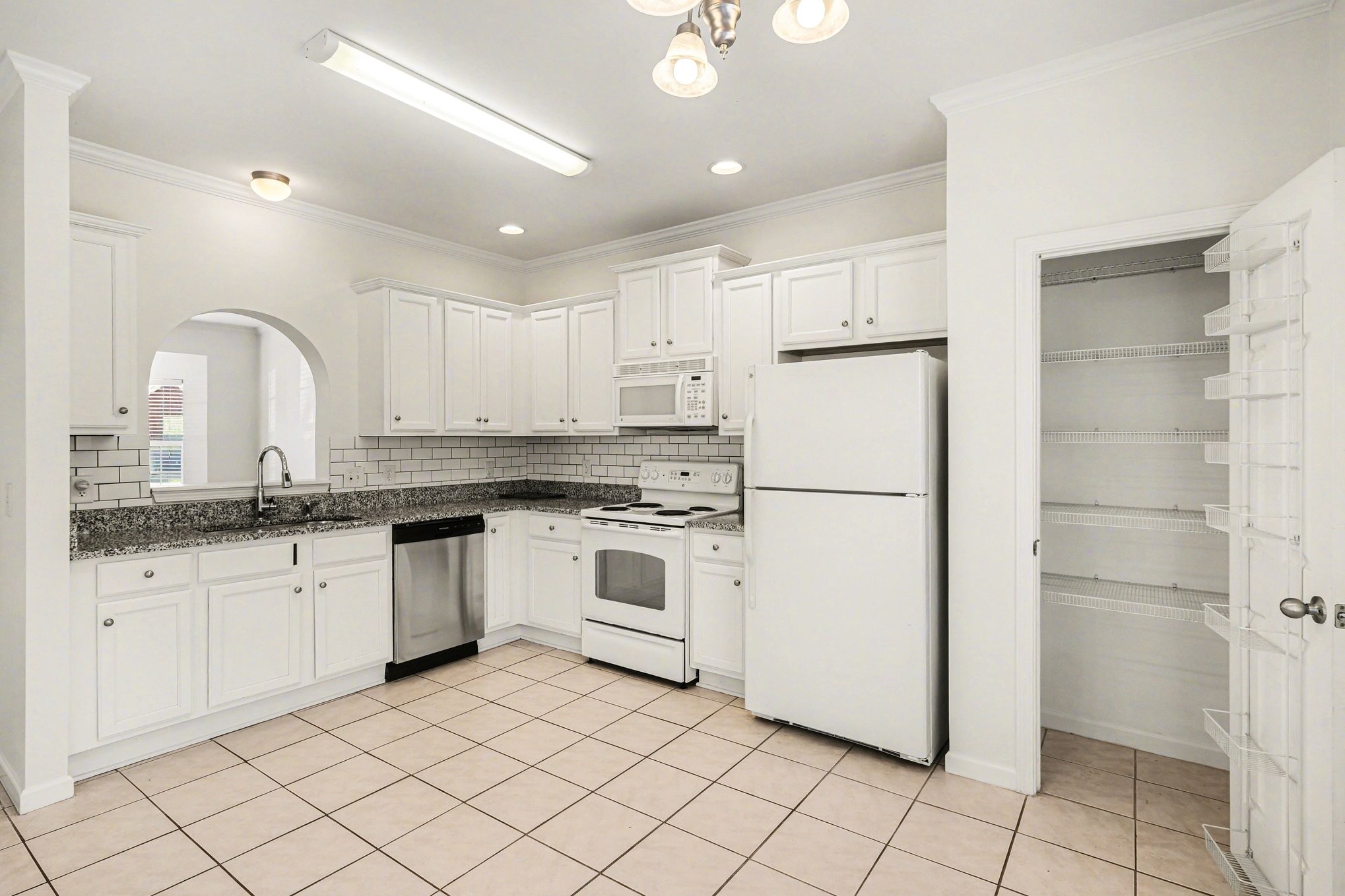 1101 Downs Blvd Unit: 194