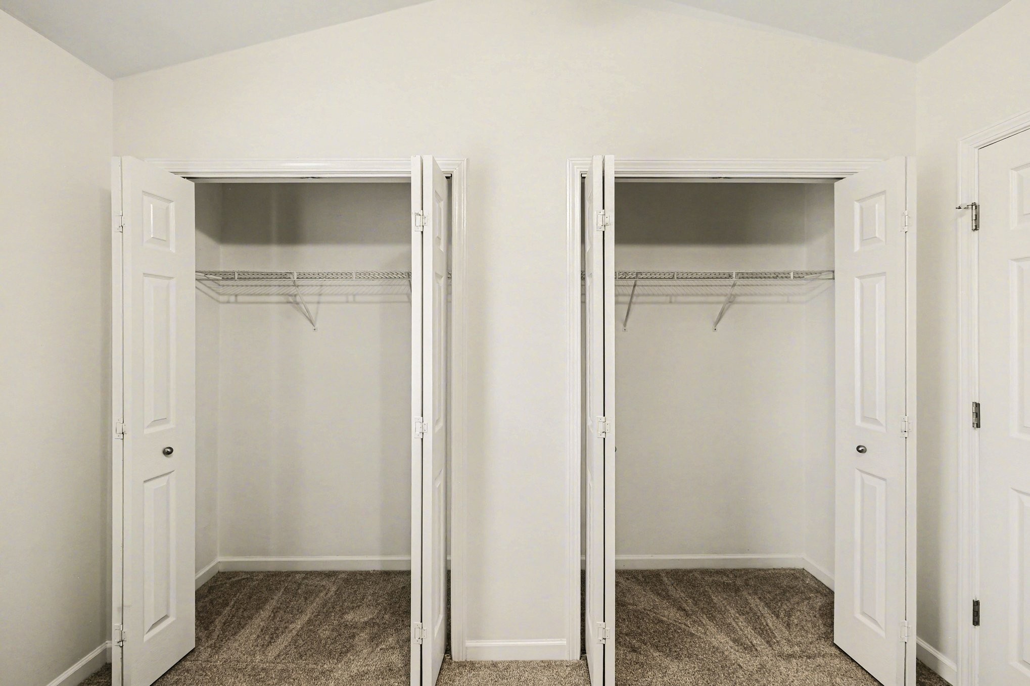 1101 Downs Blvd Unit: 194