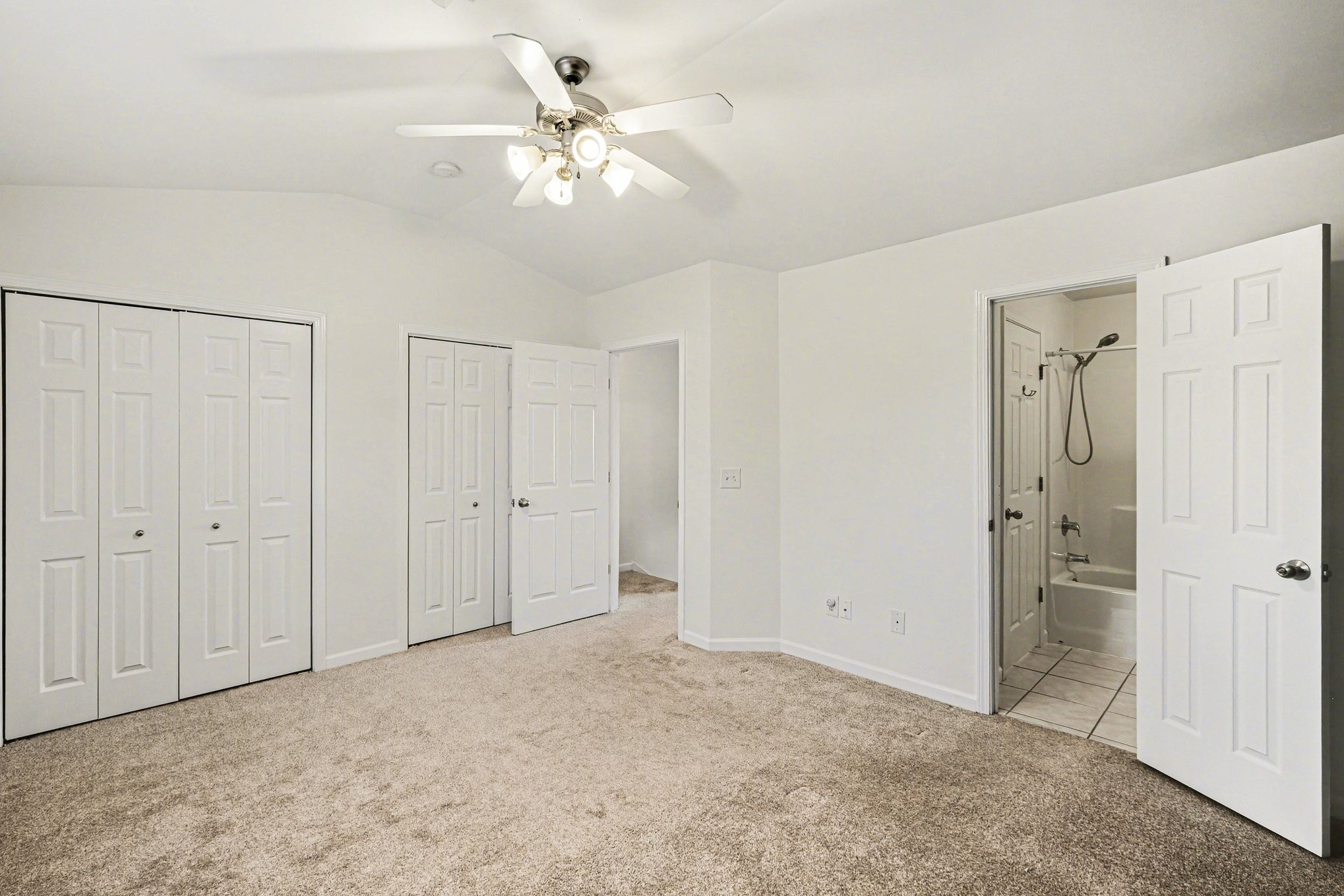 1101 Downs Blvd Unit: 194