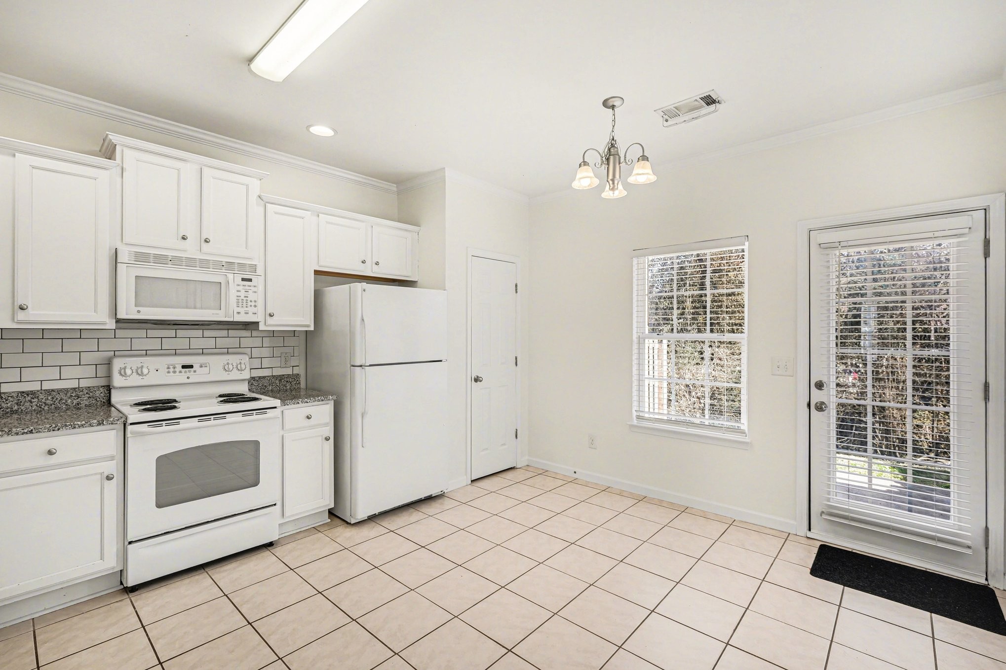 1101 Downs Blvd Unit: 194