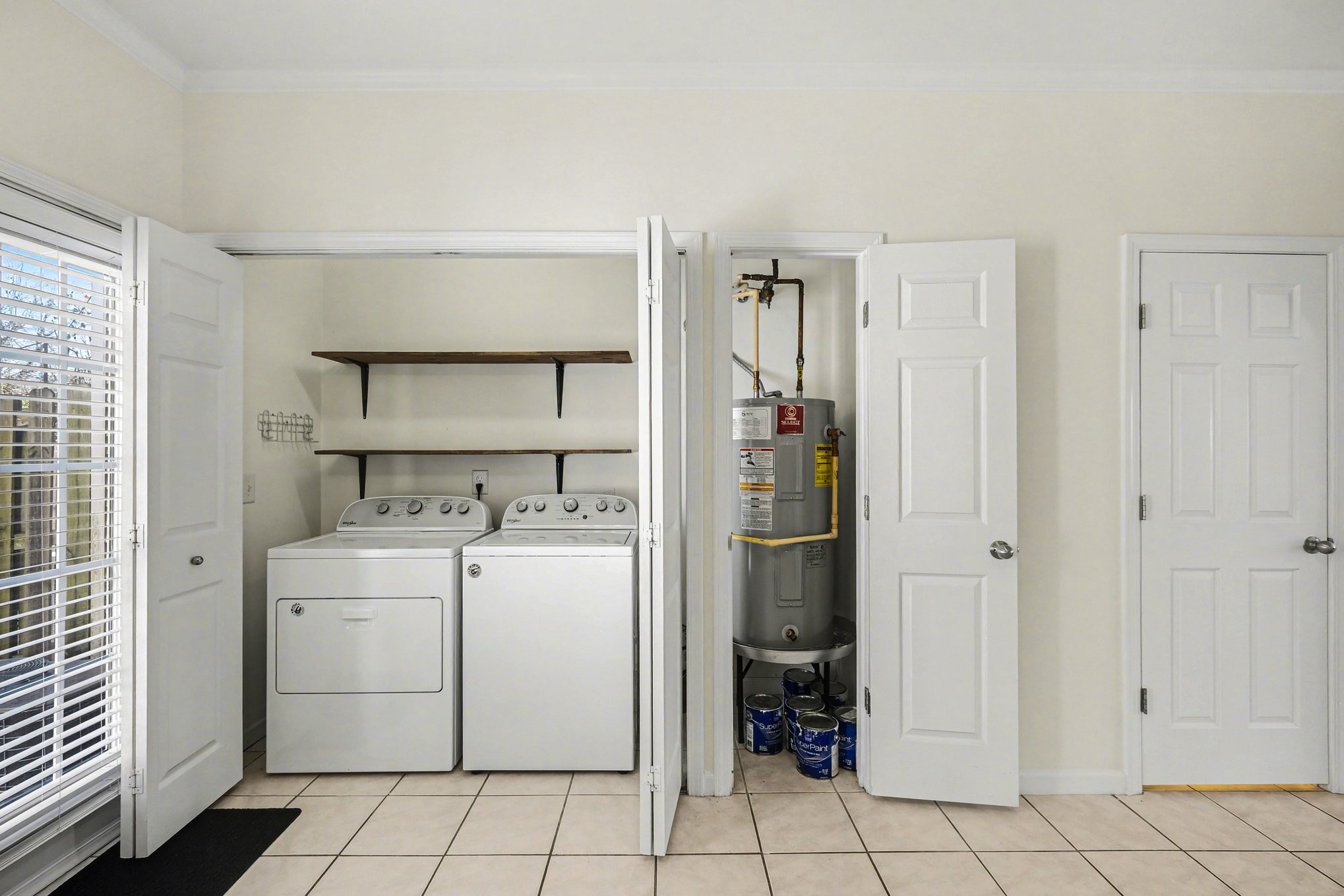 1101 Downs Blvd Unit: 194