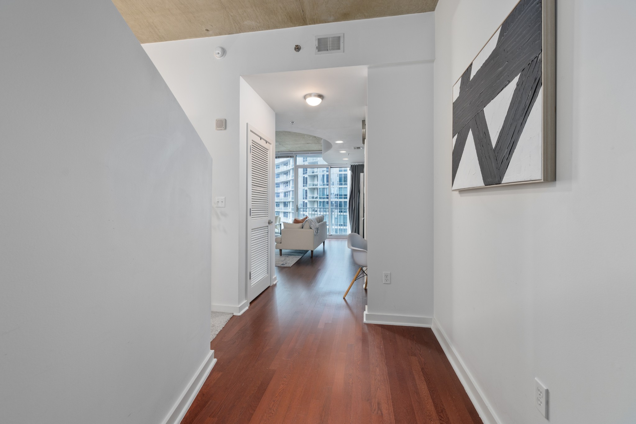 301 Demonbreun St Unit: 1307