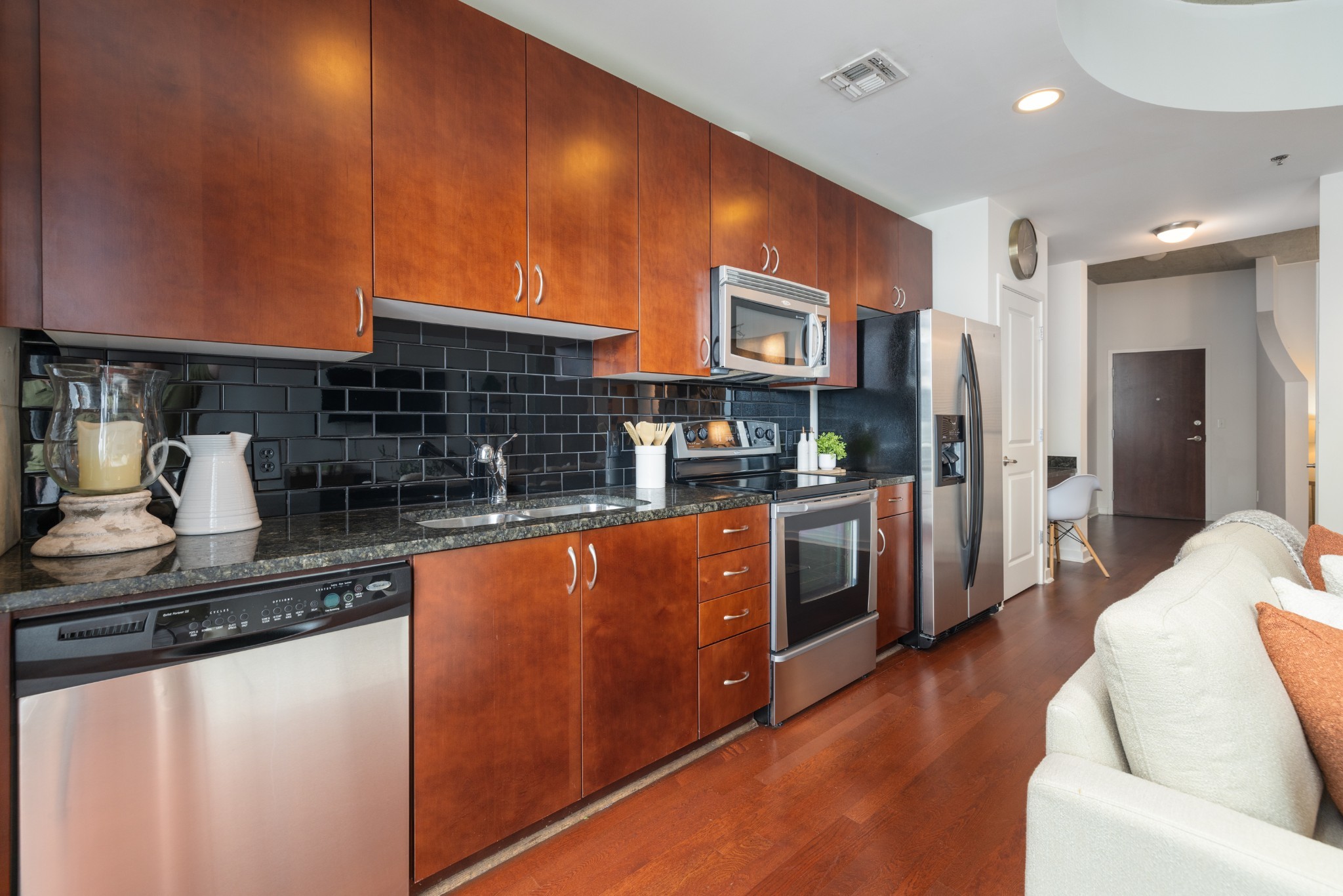 301 Demonbreun St Unit: 1307