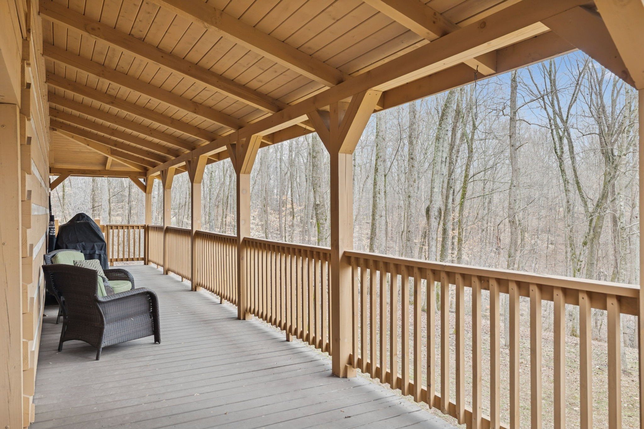 2752 Owl Hollow Rd