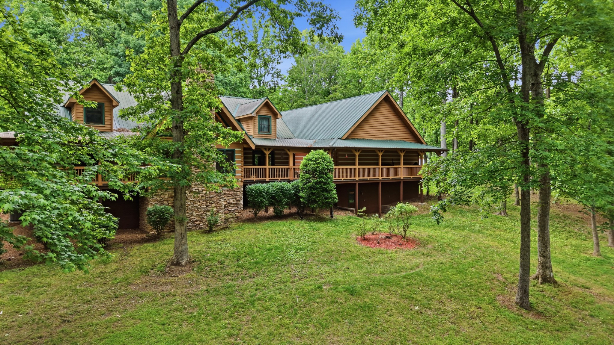 2752 Owl Hollow Rd