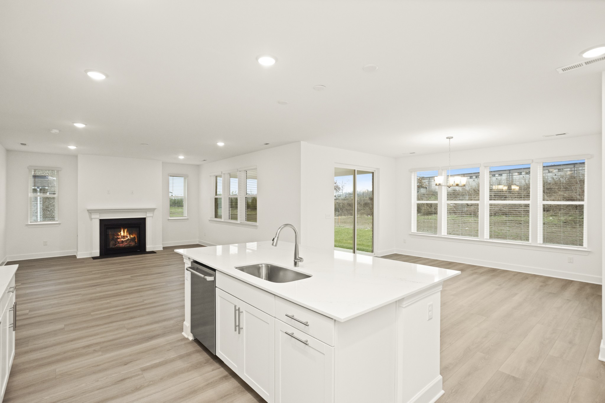 123 East Hill Street