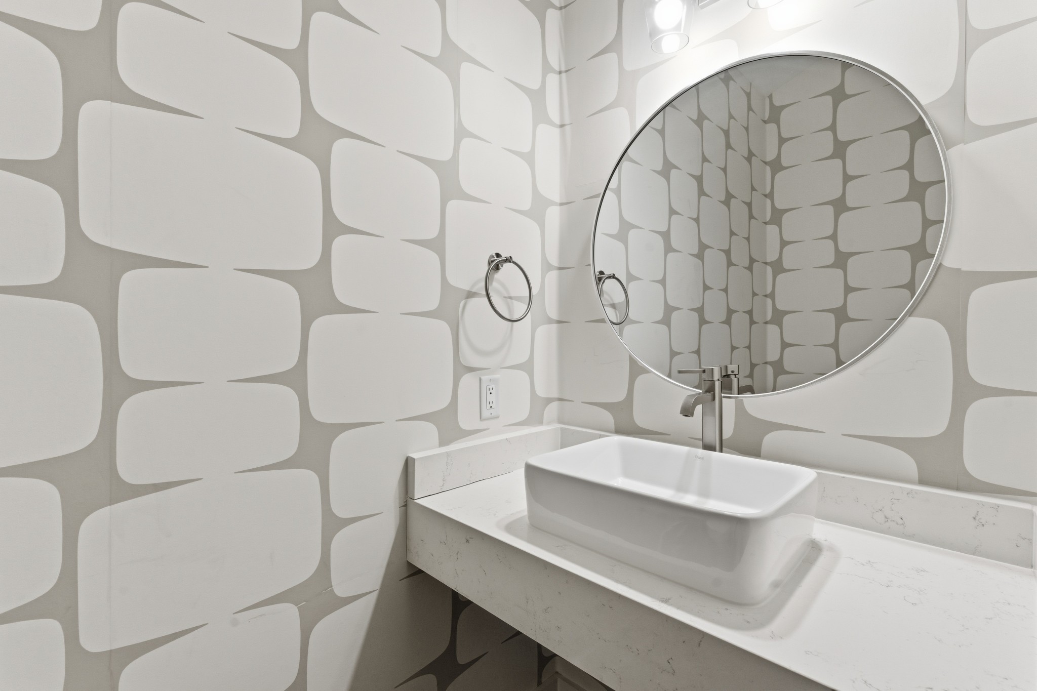 807 32nd Ave, N Unit: B