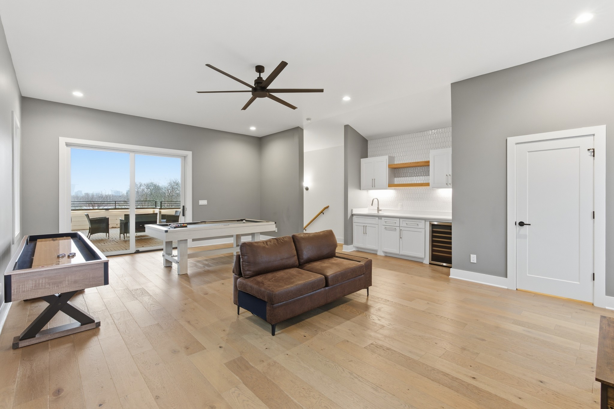 807 32nd Ave, N Unit: B